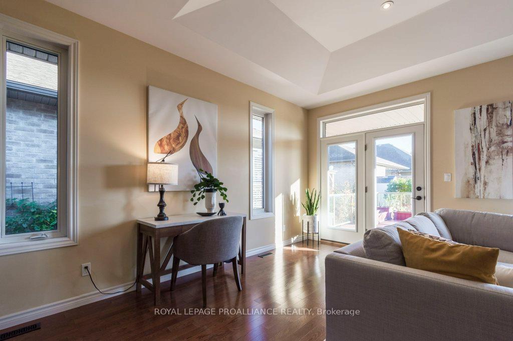 Photo 15 of 45 Chestnut Drive, Belleville, Thurlow Ward — HOMEH