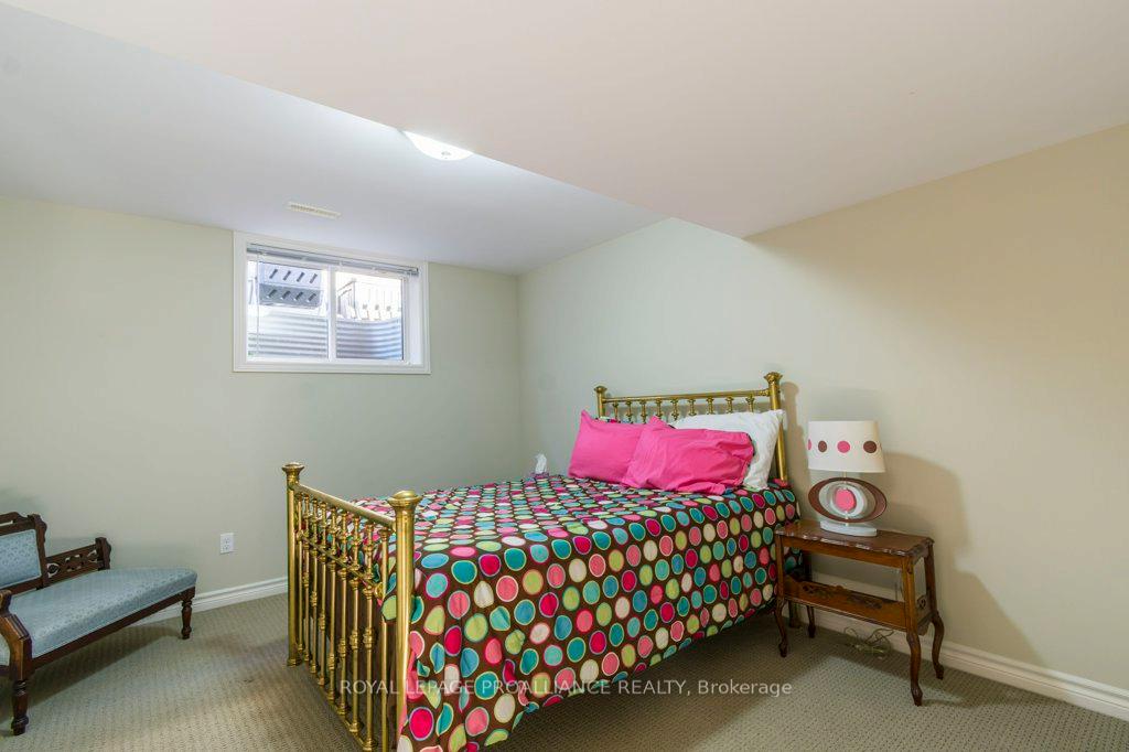 Photo 26 of 45 Chestnut Drive, Belleville, Thurlow Ward — HOMEH