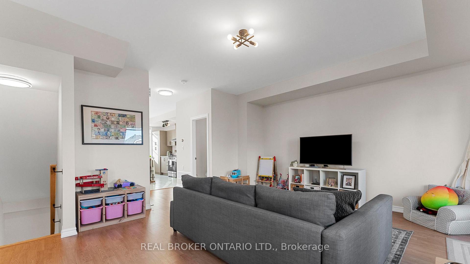 Photo 11 of 2087 Prestonvale Road, Clarington, Courtice — HOMEH