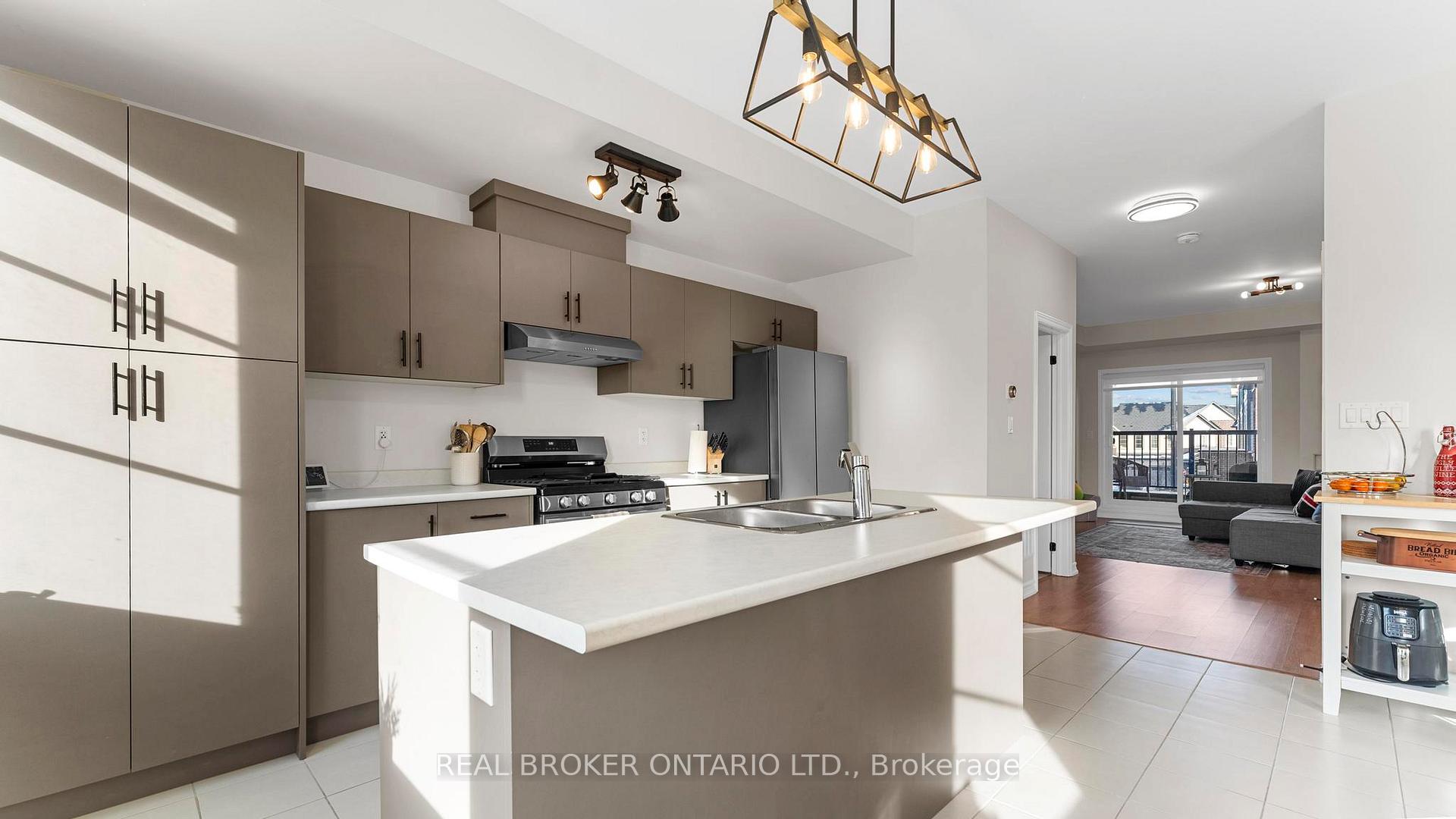 Photo 19 of 2087 Prestonvale Road, Clarington, Courtice — HOMEH