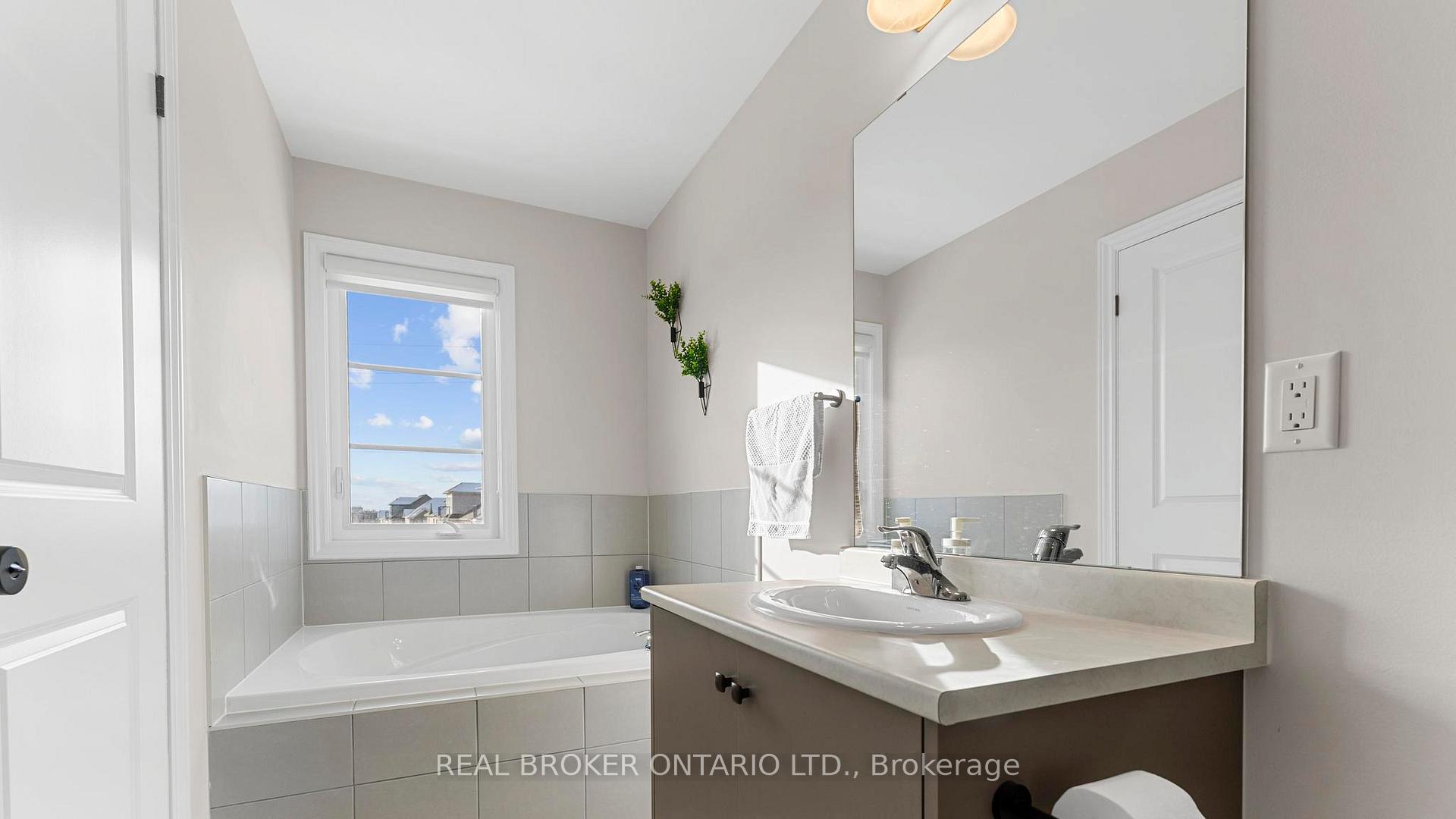 Photo 26 of 2087 Prestonvale Road, Clarington, Courtice — HOMEH