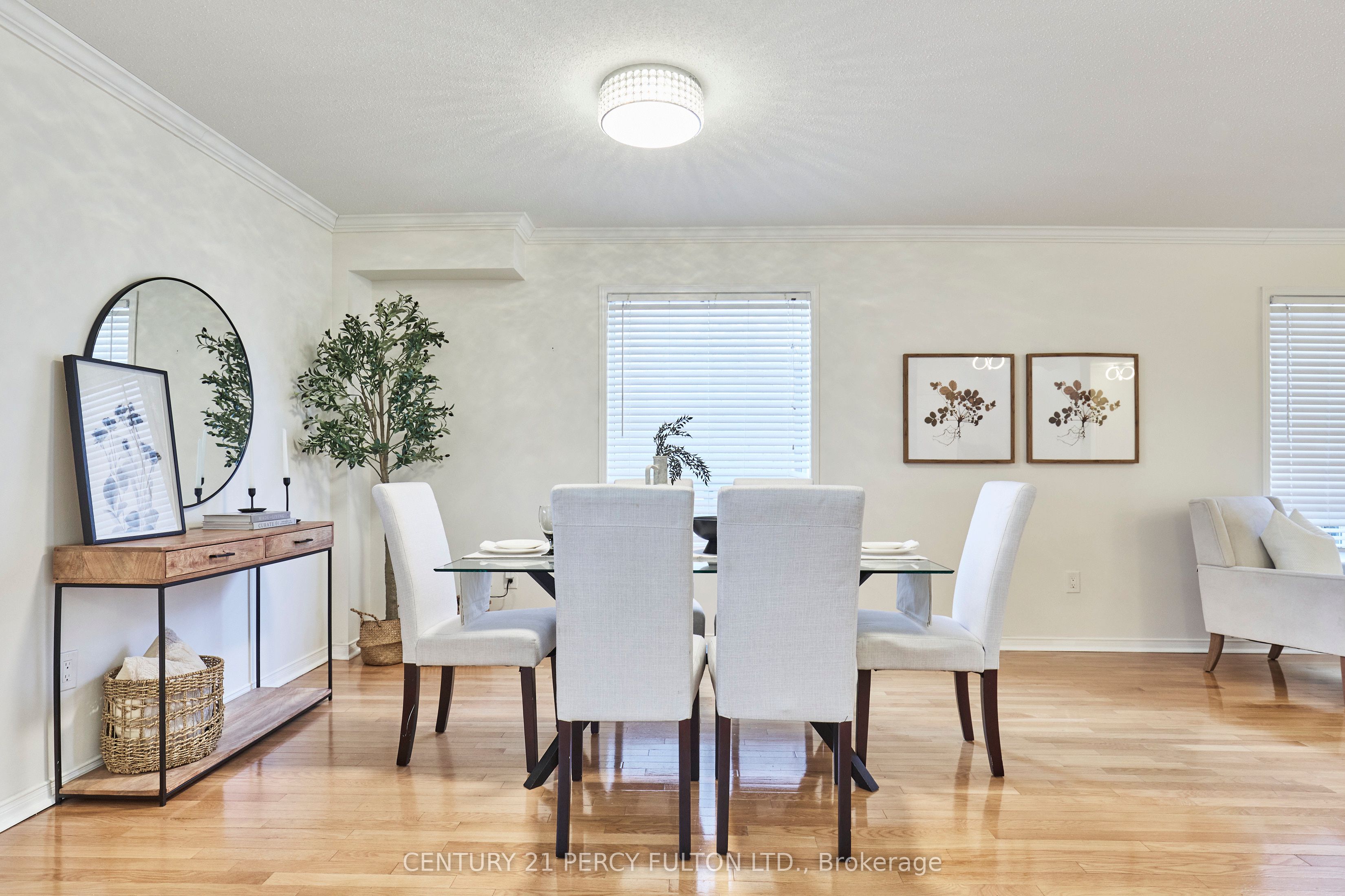Photo 48 of 9 Gloria Crescent, Whitby, Williamsburg — HOMEH