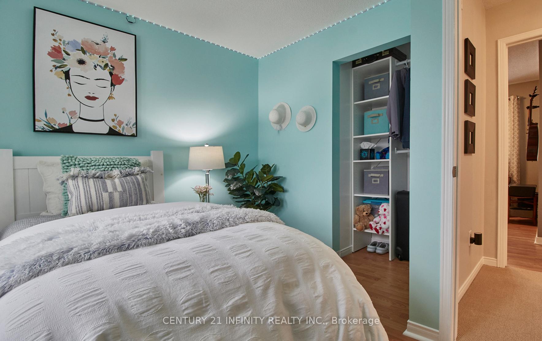 Photo 14 of 12 Prestonway Drive, Clarington, Bowmanville — HOMEH