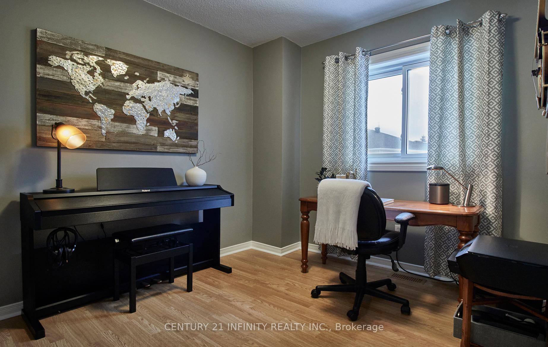 Photo 16 of 12 Prestonway Drive, Clarington, Bowmanville — HOMEH