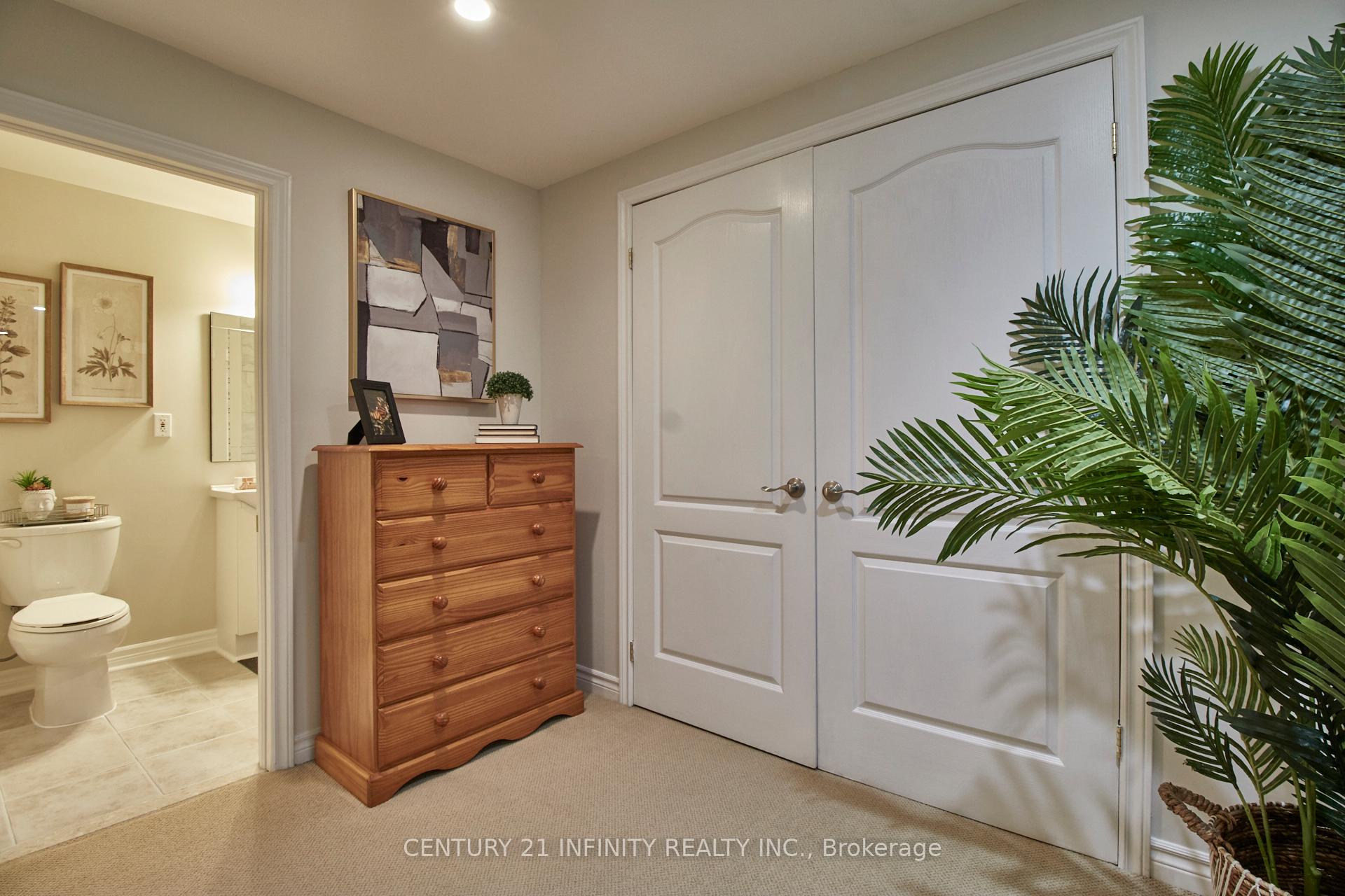 Photo 23 of 12 Prestonway Drive, Clarington, Bowmanville — HOMEH