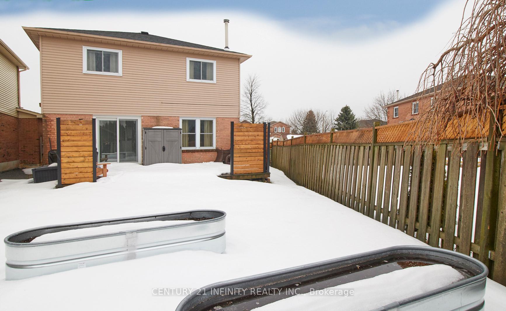 Photo 27 of 12 Prestonway Drive, Clarington, Bowmanville — HOMEH