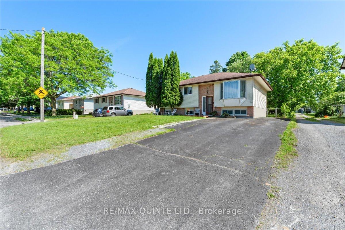 Photo 1 of 27A Pepper Avenue, Belleville, Belleville Ward — HOMEH