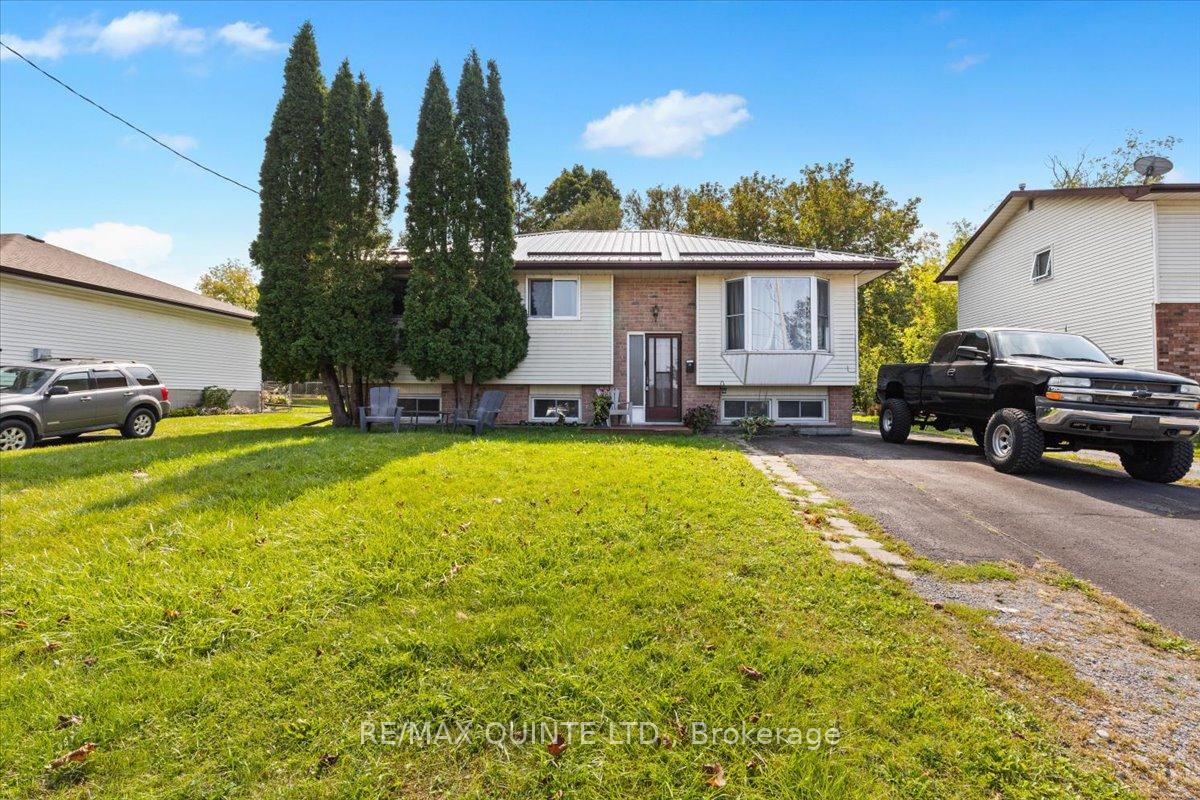 Photo 5 of 27A Pepper Avenue, Belleville, Belleville Ward — HOMEH