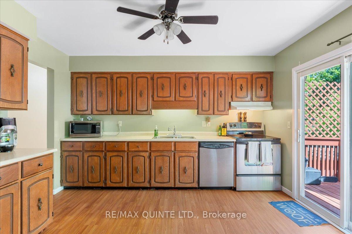 Photo 16 of 27A Pepper Avenue, Belleville, Belleville Ward — HOMEH