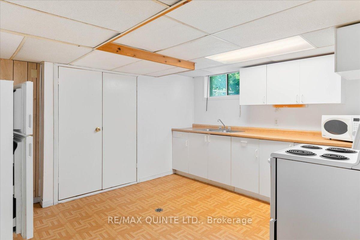 Photo 33 of 27A Pepper Avenue, Belleville, Belleville Ward — HOMEH