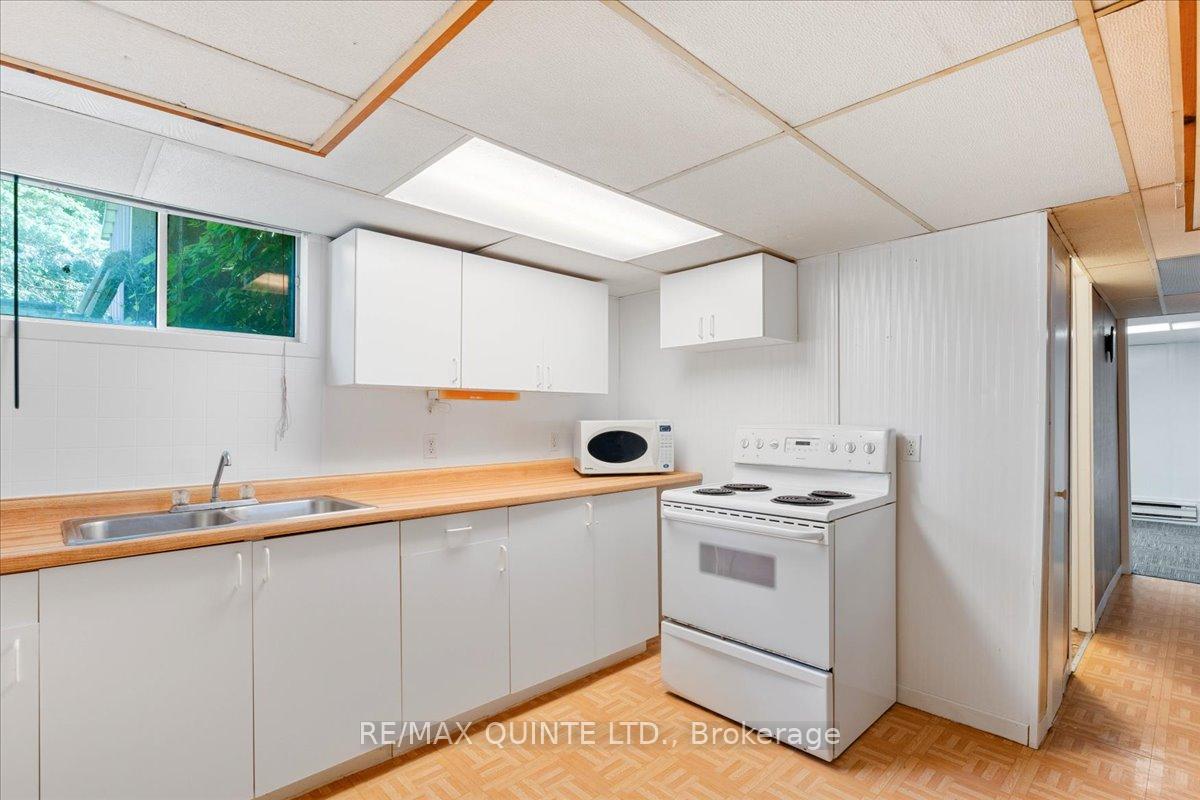 Photo 35 of 27A Pepper Avenue, Belleville, Belleville Ward — HOMEH