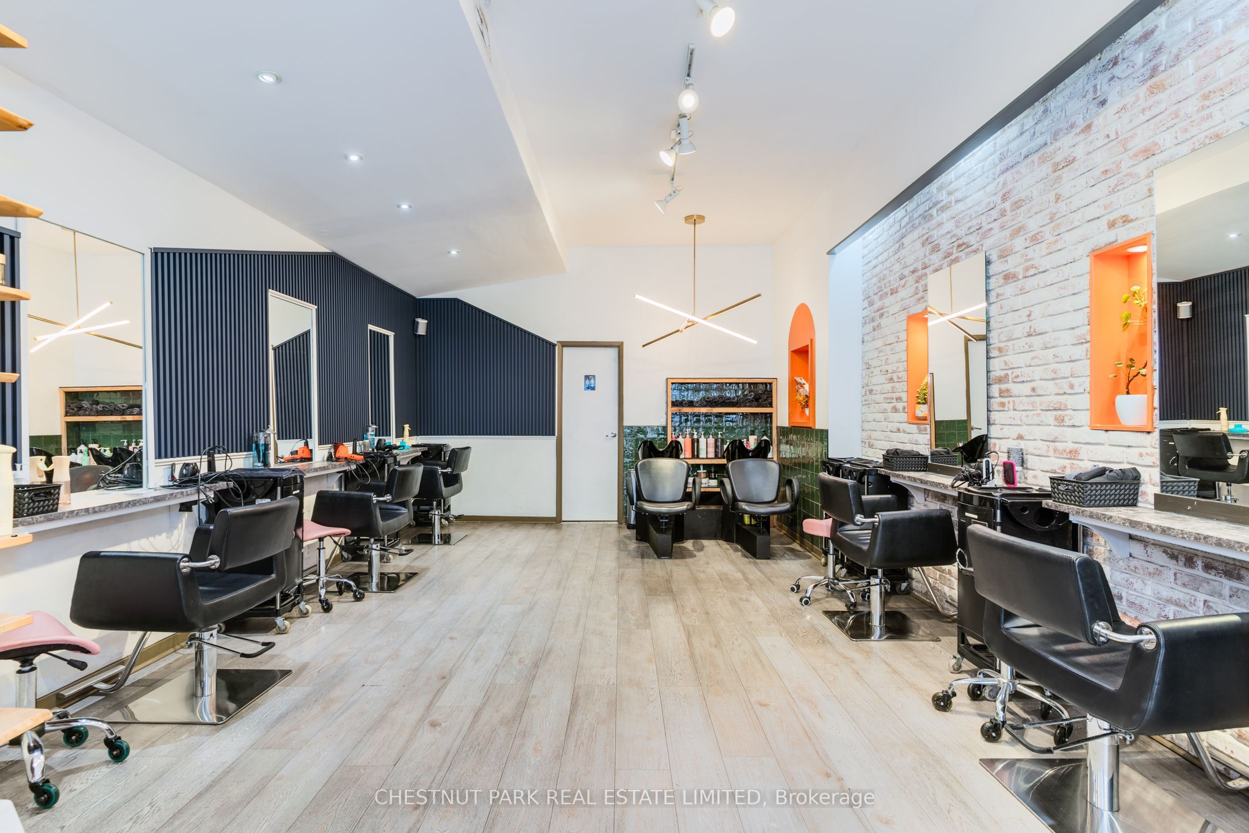 Photo 42 of 200 Ossington Avenue, Toronto, Trinity-Bellwoods — HOMEH