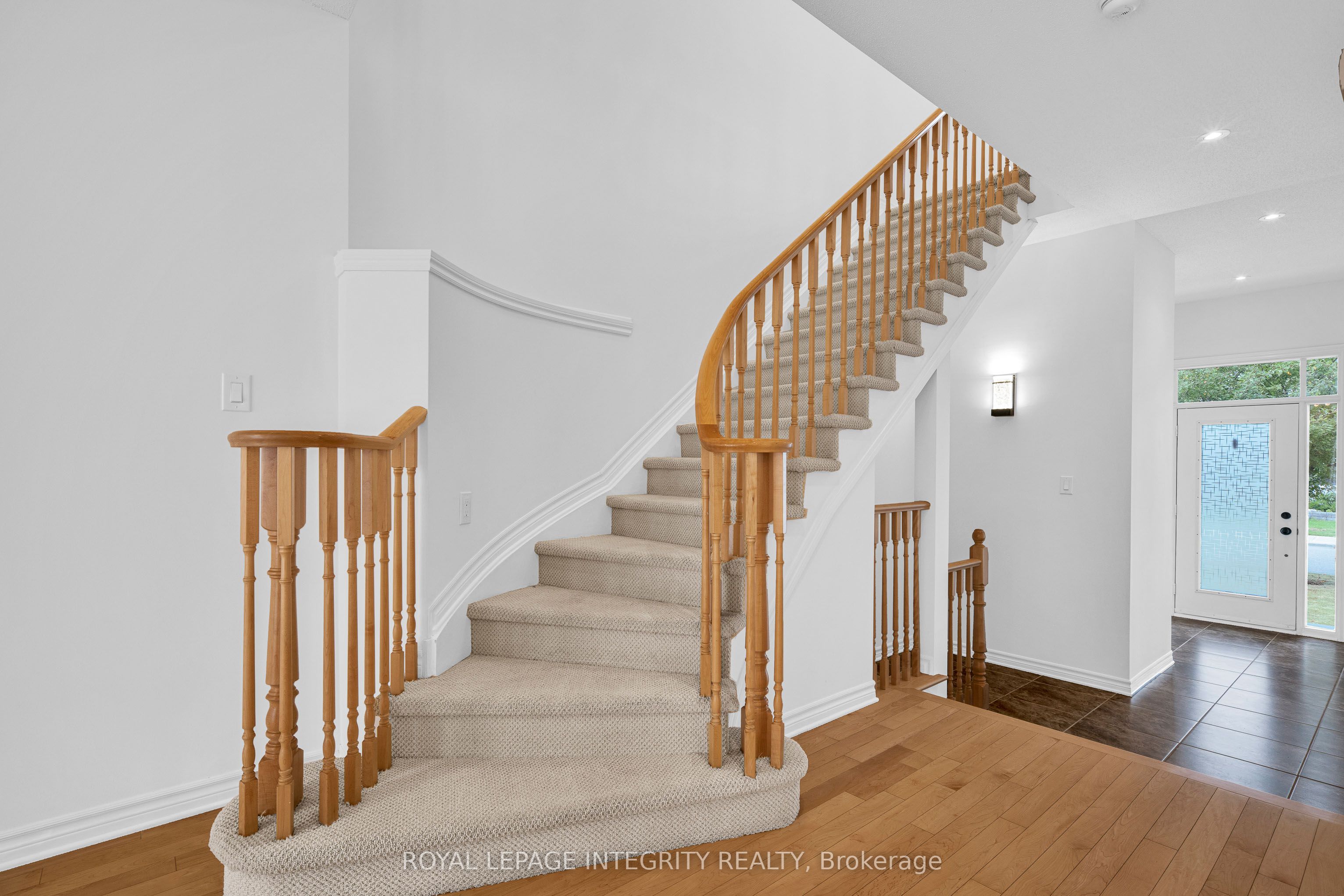 Photo 49 of 216 Cooks Mill Crescent, Ottawa, Riverside South — HOMEH