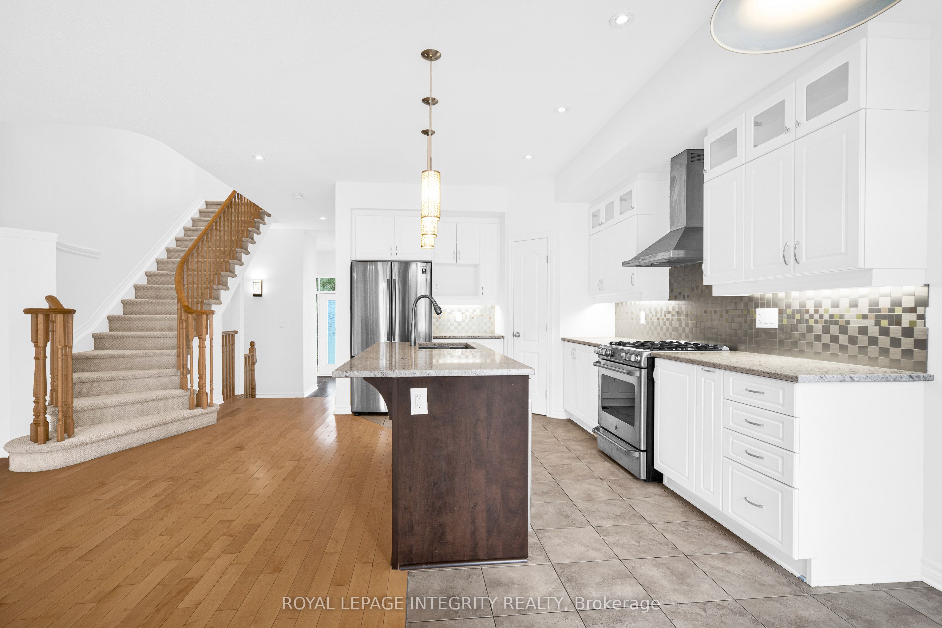 Photo 56 of 216 Cooks Mill Crescent, Ottawa, Riverside South — HOMEH