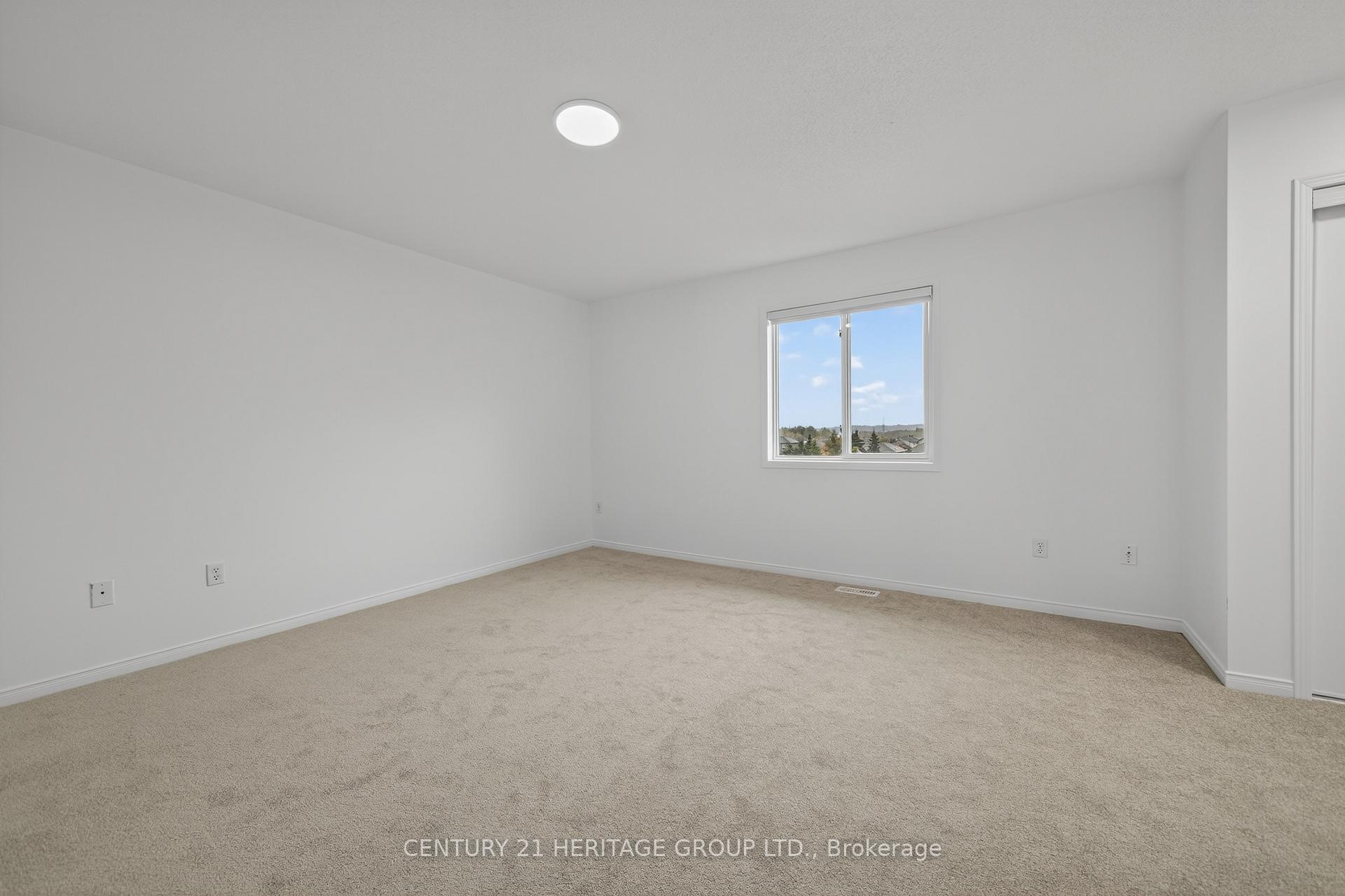 Photo 14 of 67 Ruffet Drive, Barrie, Edgehill Drive — HOMEH