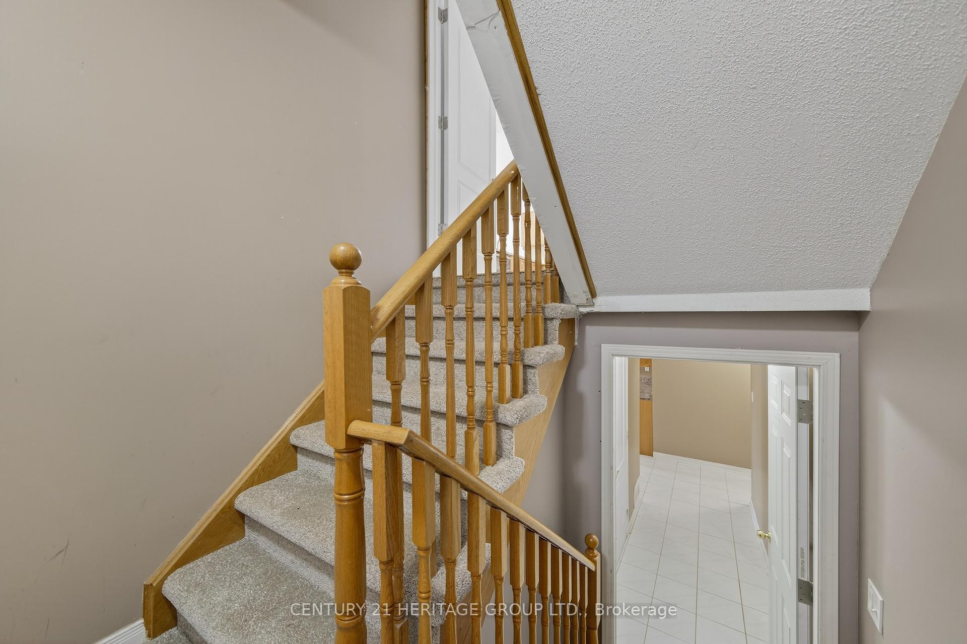 Photo 45 of 67 Ruffet Drive, Barrie, Edgehill Drive — HOMEH