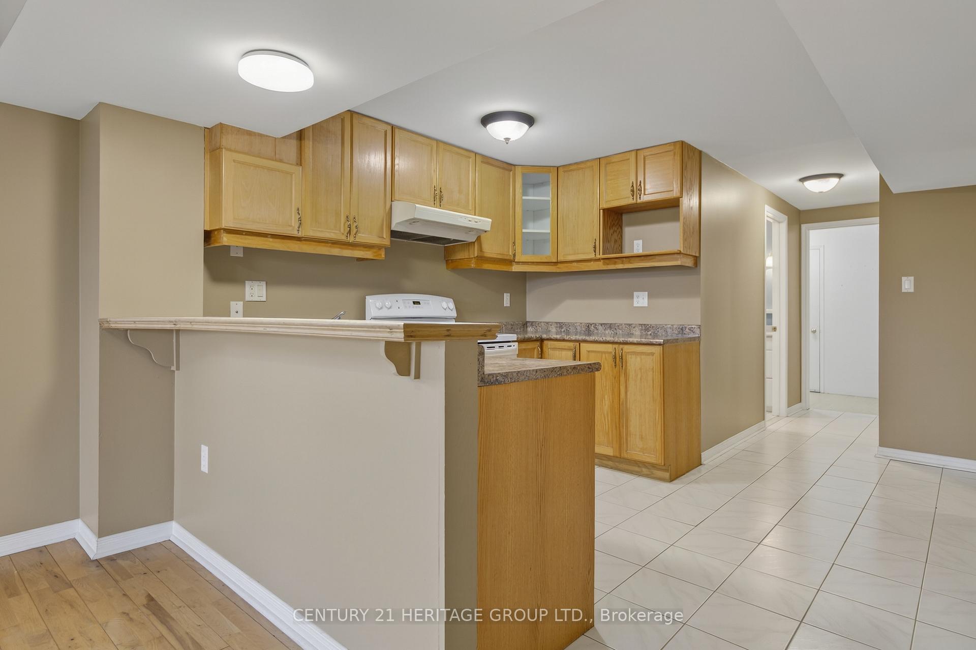 Photo 36 of 67 Ruffet Drive, Barrie, Edgehill Drive — HOMEH
