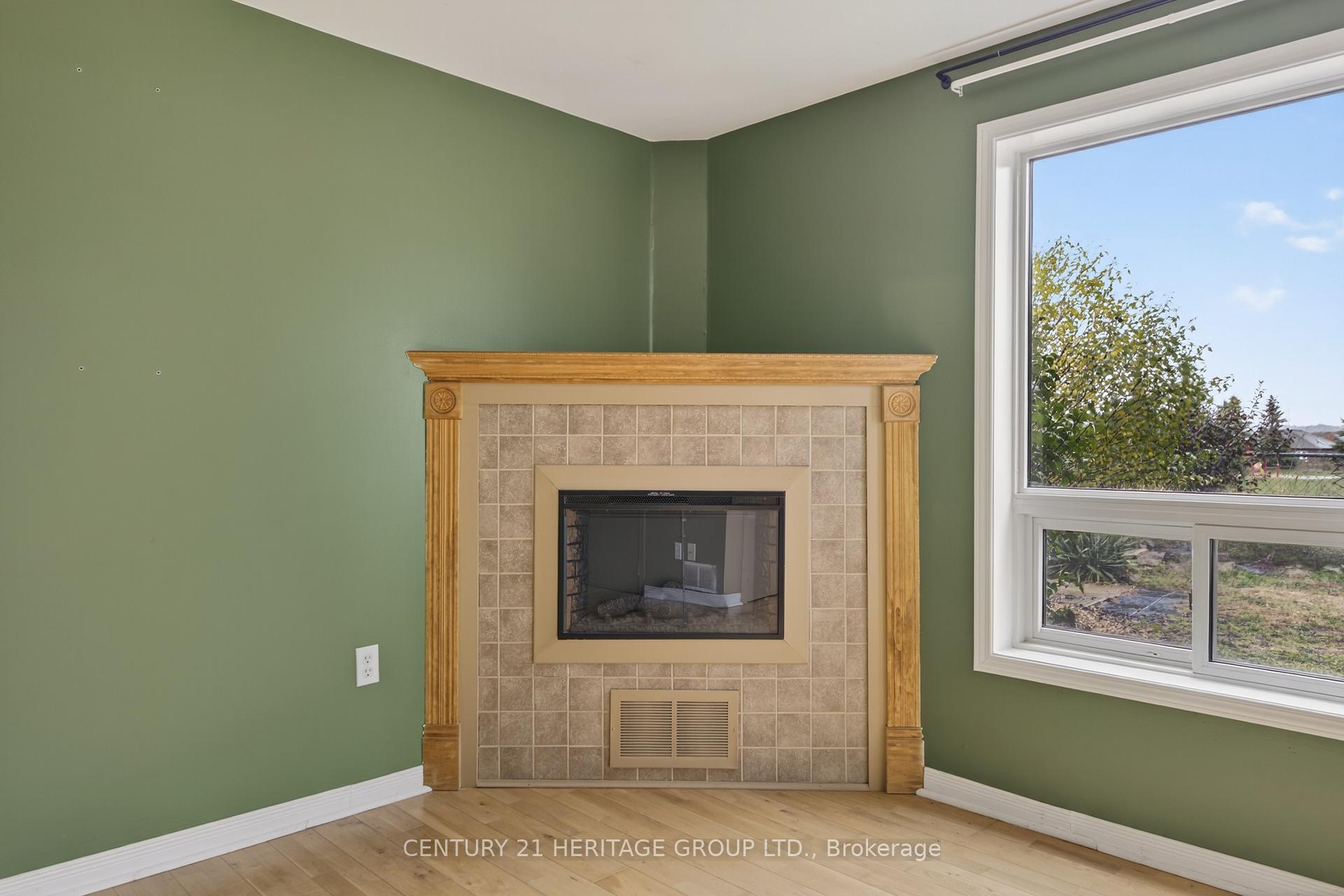 Photo 40 of 67 Ruffet Drive, Barrie, Edgehill Drive — HOMEH