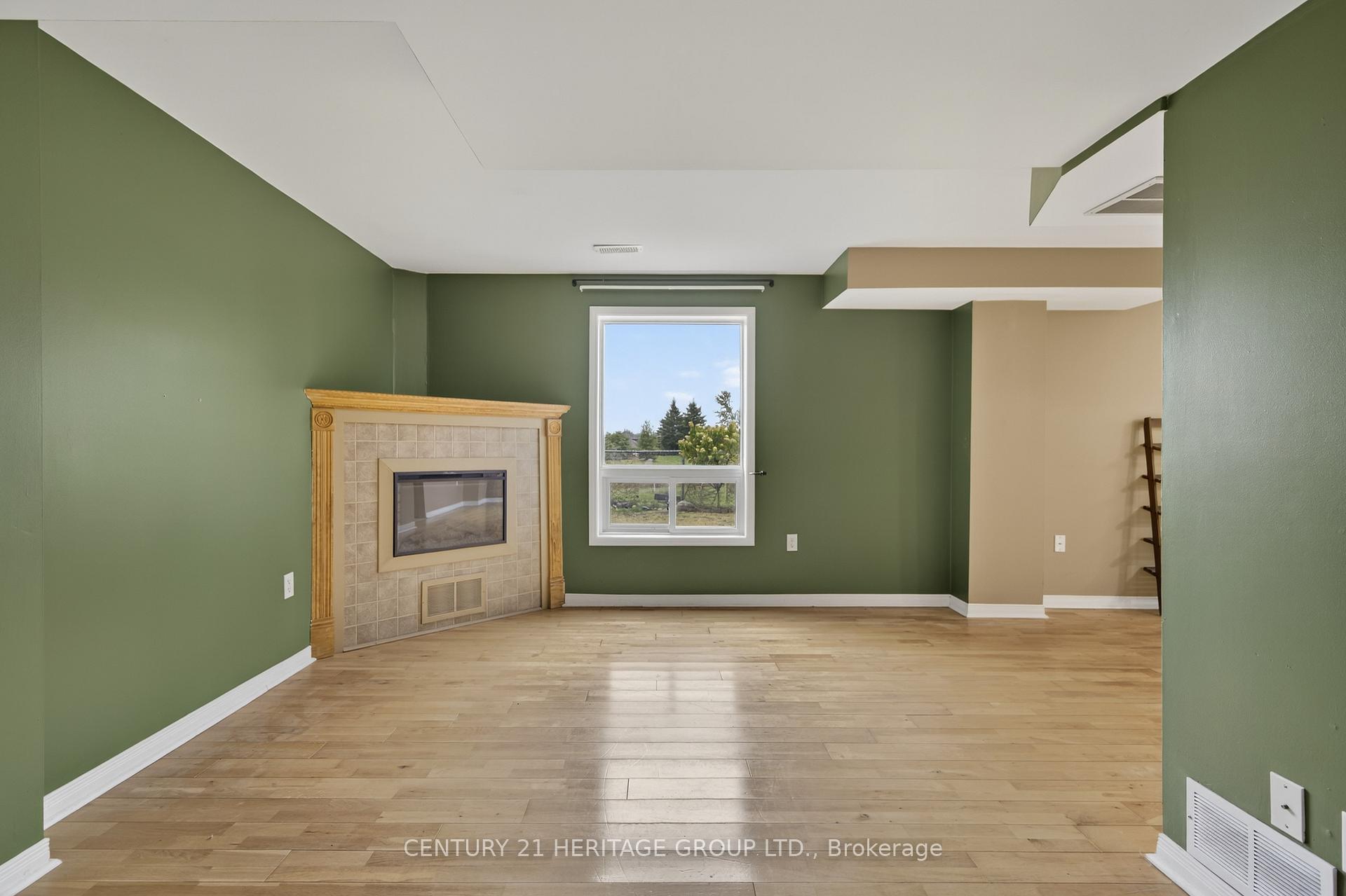 Photo 41 of 67 Ruffet Drive, Barrie, Edgehill Drive — HOMEH
