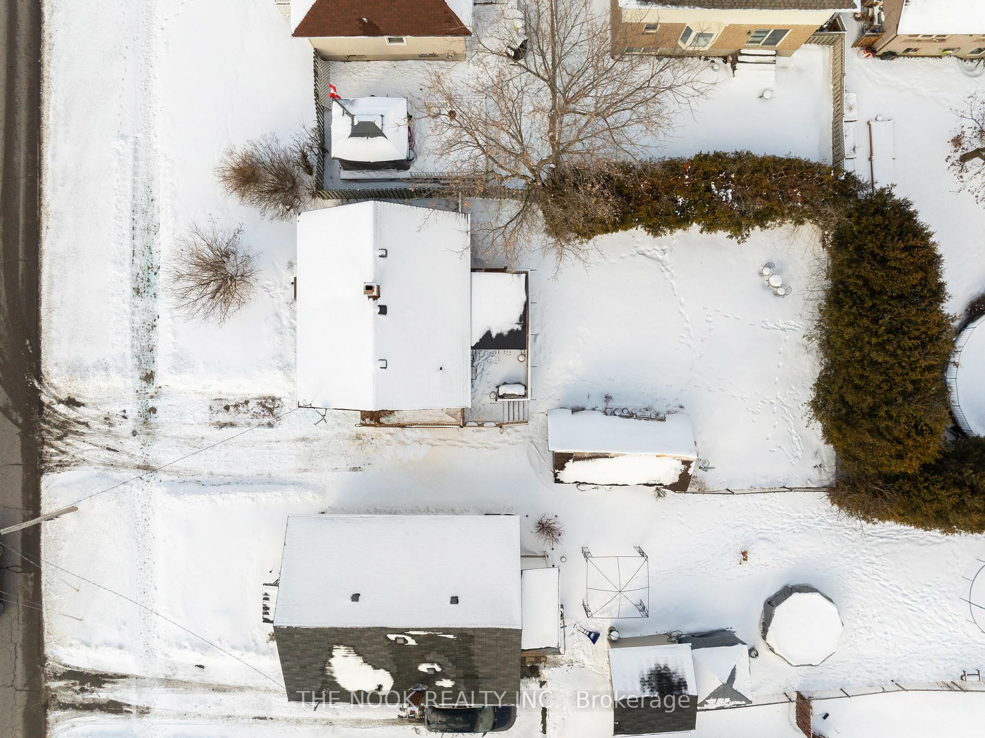 Photo 2 of 29 Townline Road S, Clarington, Courtice — HOMEH