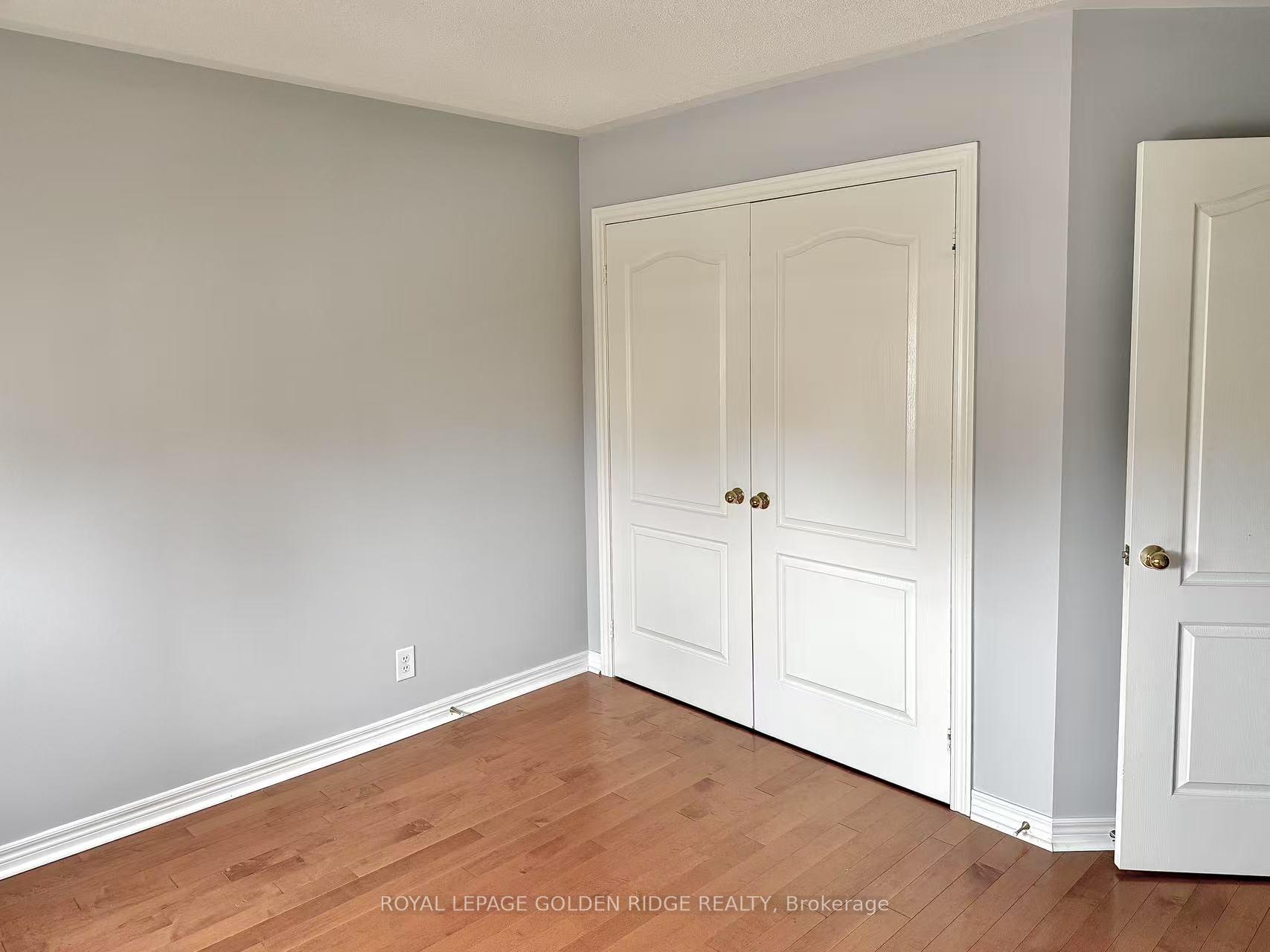 Photo 13 of 196 Ivy Jay Crescent, Aurora, Bayview Northeast — HOMEH