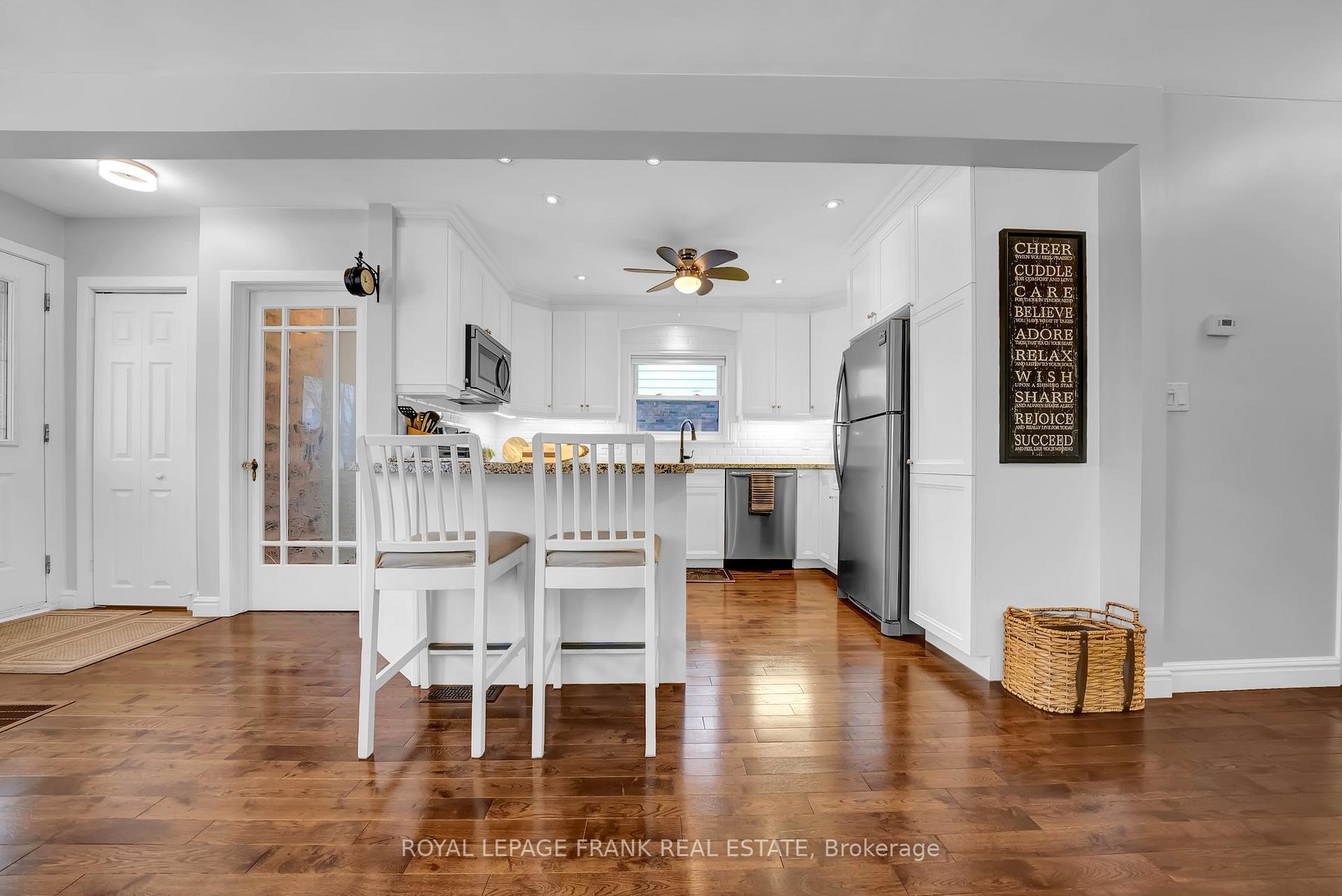 Photo 8 of 25 Jane Street, Clarington, Bowmanville — HOMEH