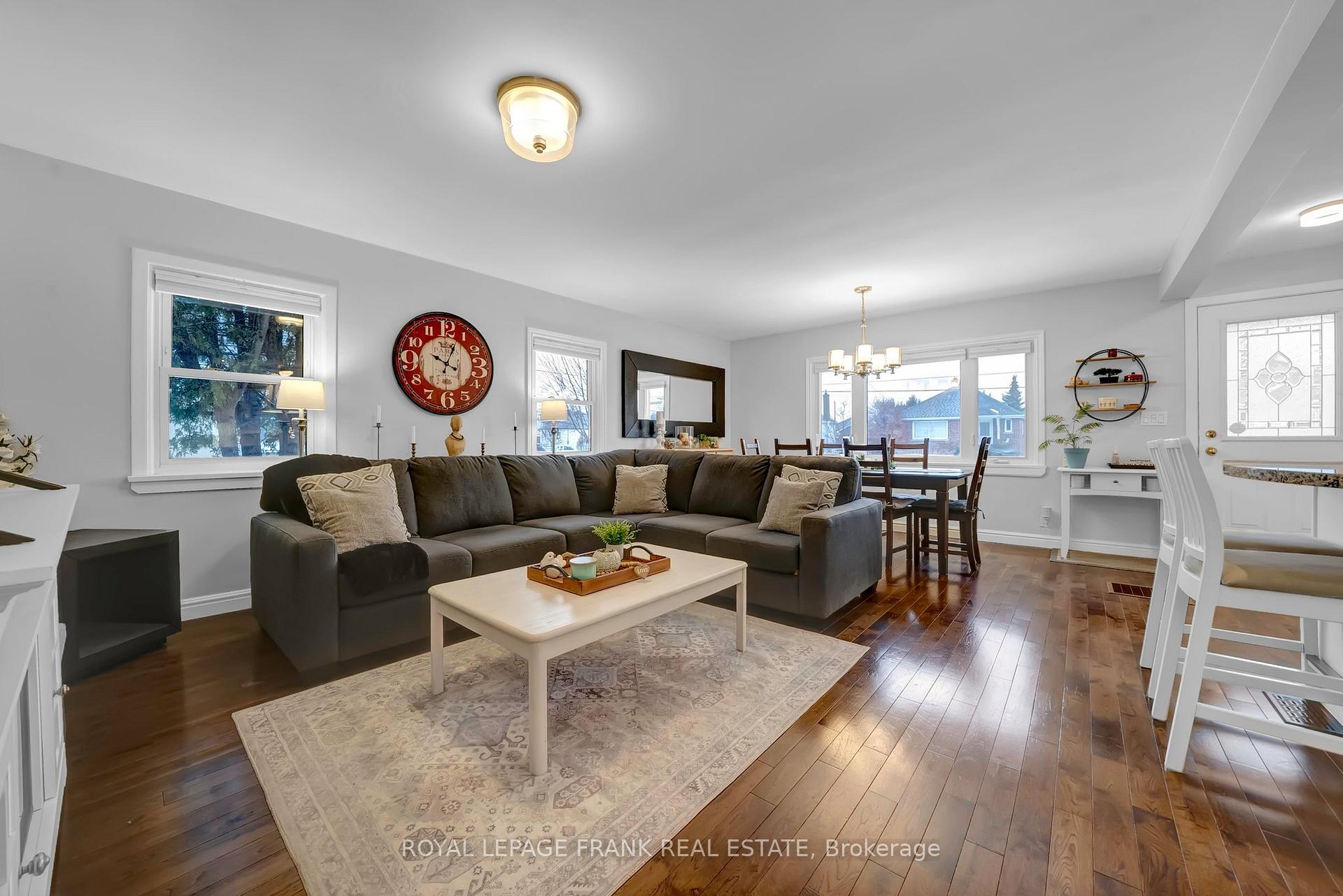 Photo 13 of 25 Jane Street, Clarington, Bowmanville — HOMEH