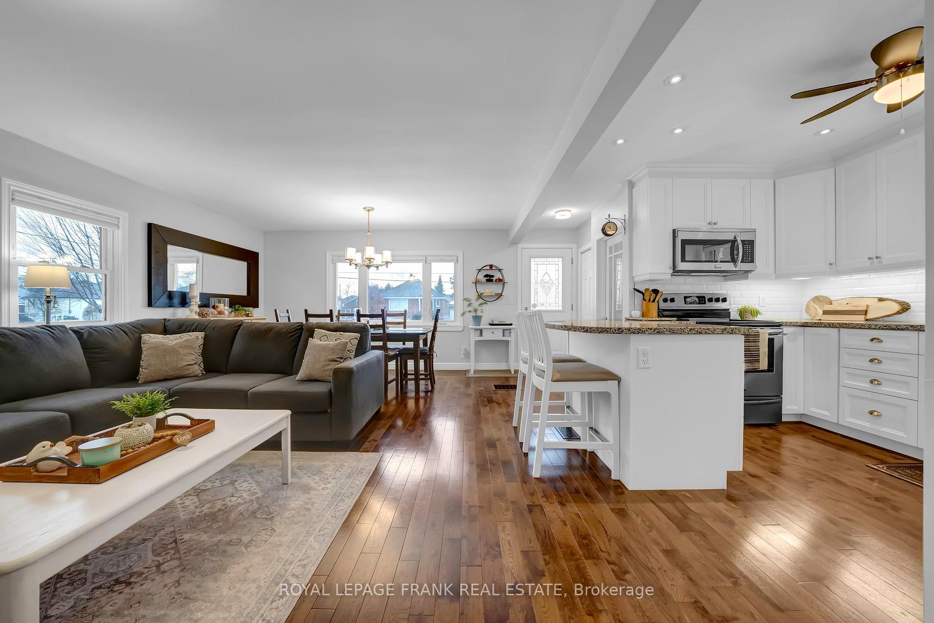 Photo 14 of 25 Jane Street, Clarington, Bowmanville — HOMEH