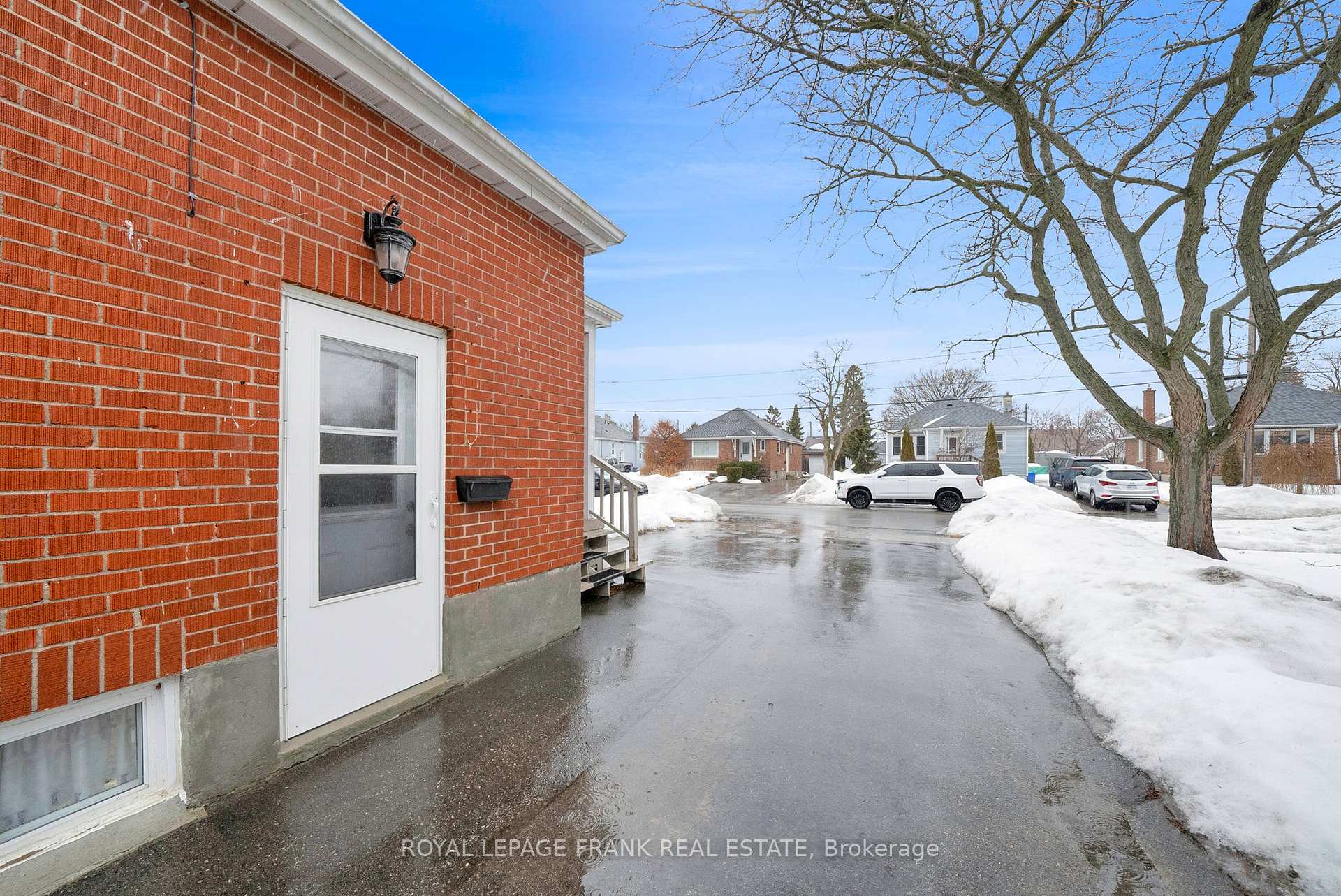 Photo 34 of 25 Jane Street, Clarington, Bowmanville — HOMEH