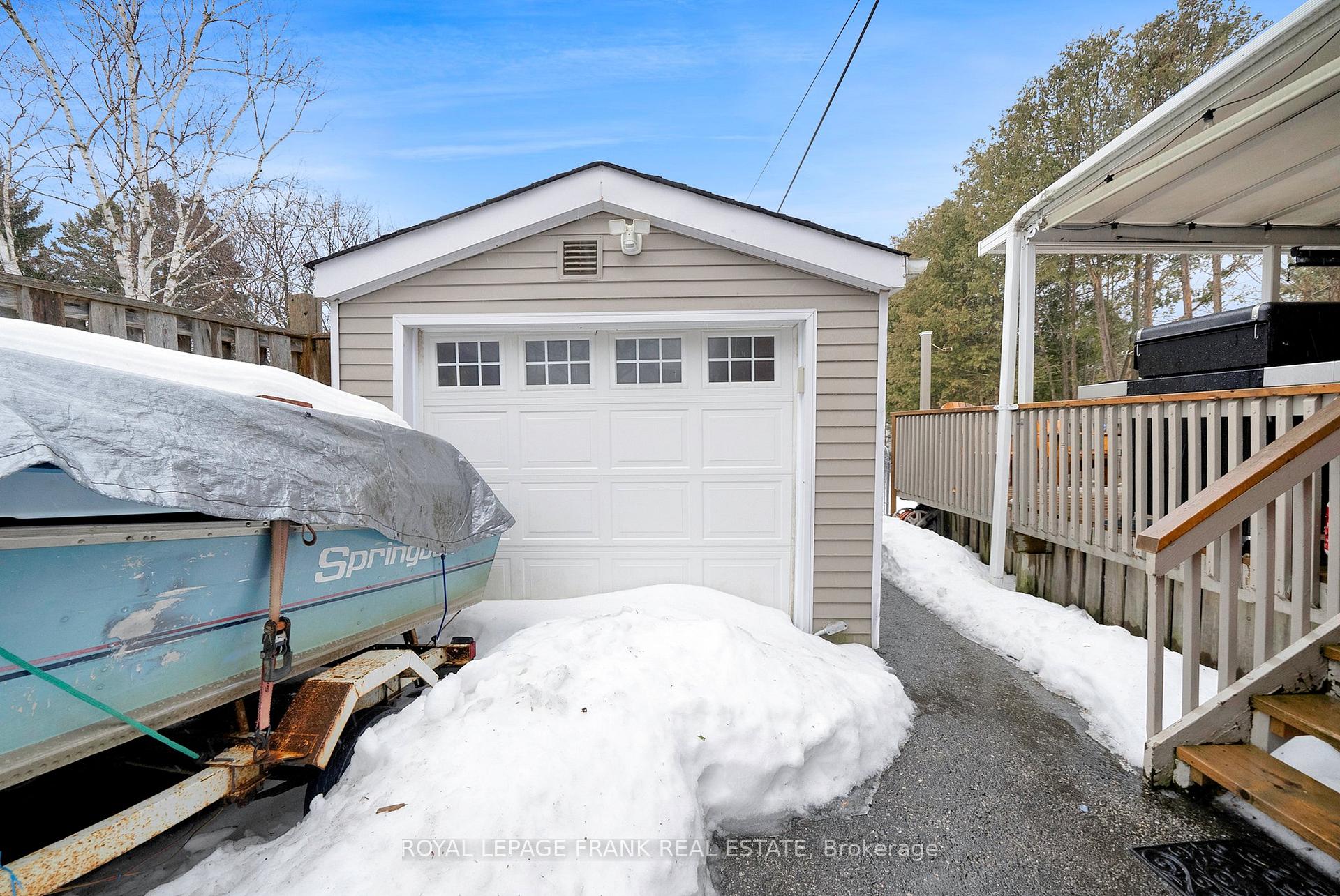 Photo 35 of 25 Jane Street, Clarington, Bowmanville — HOMEH