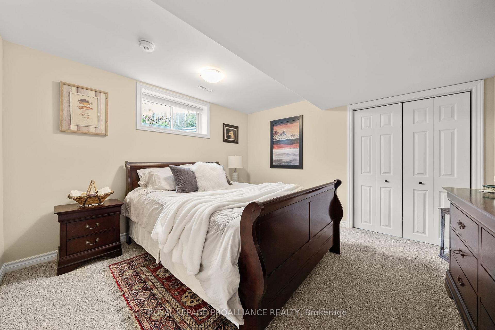 Photo 24 of 34 Scenic Drive, Belleville, Thurlow Ward — HOMEH