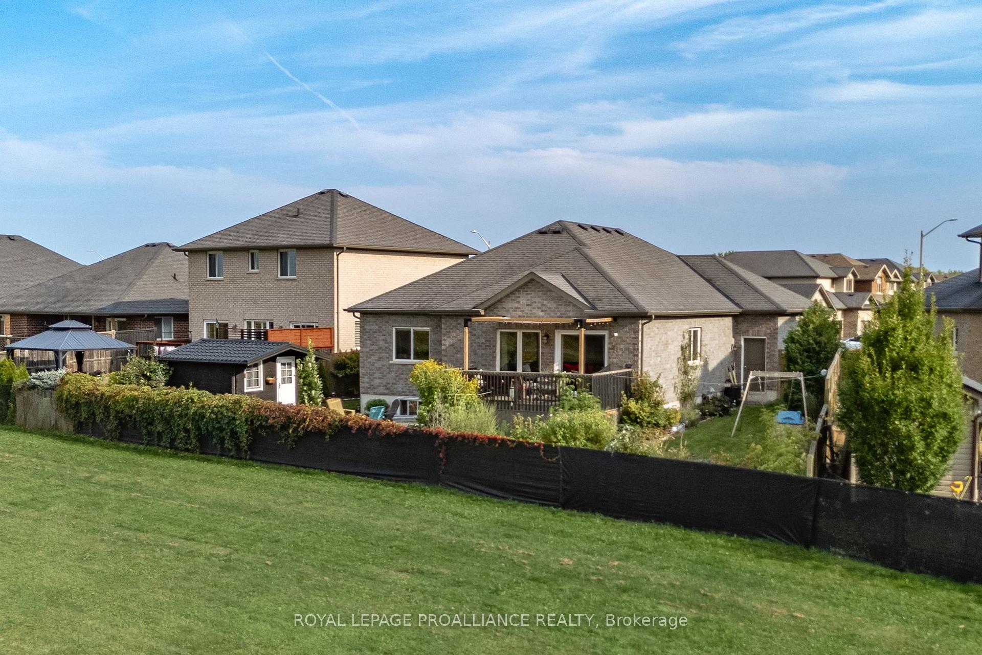 Photo 37 of 34 Scenic Drive, Belleville, Thurlow Ward — HOMEH