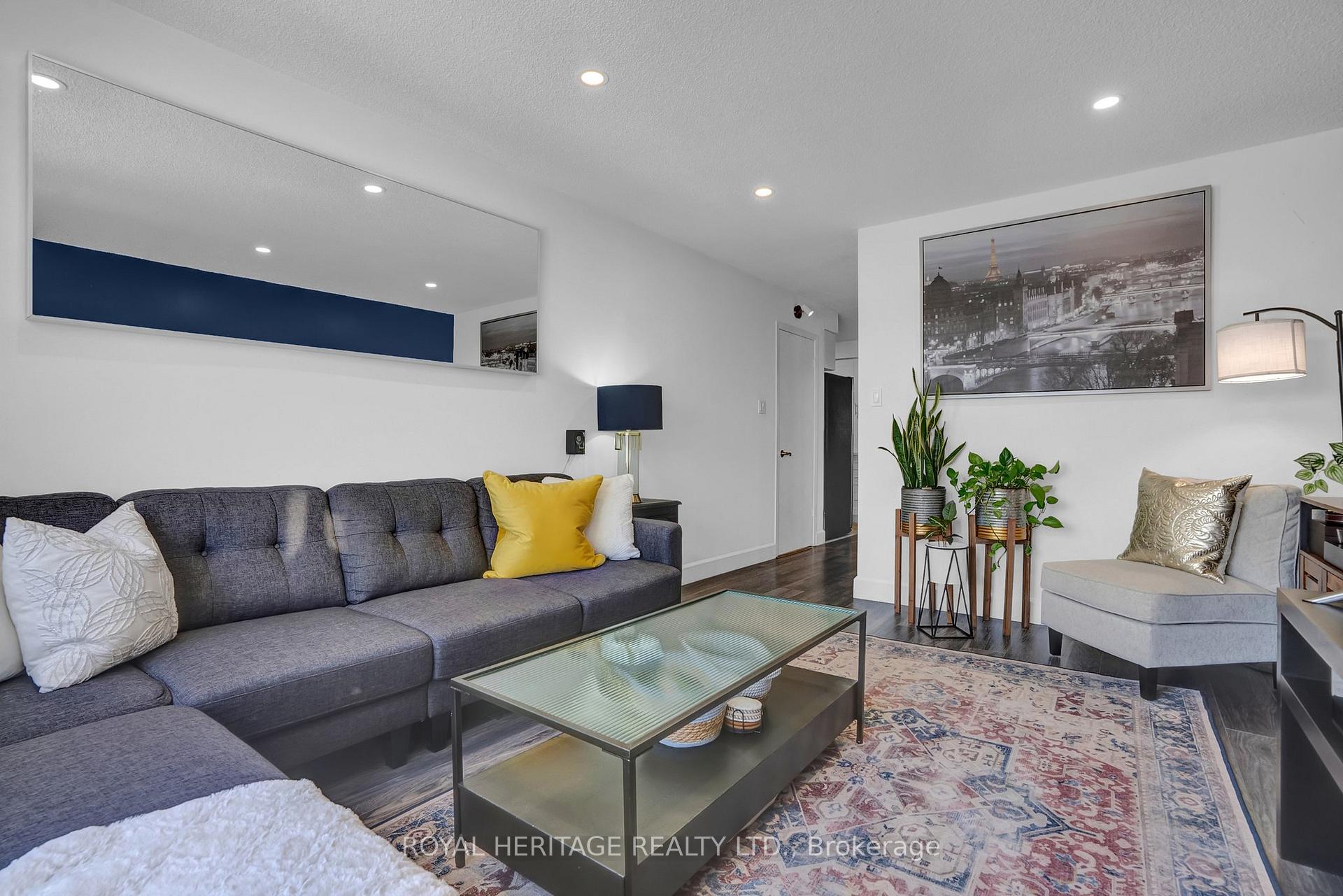 Photo 9 of 65 Broadlands Crescent, Clarington, Courtice — HOMEH