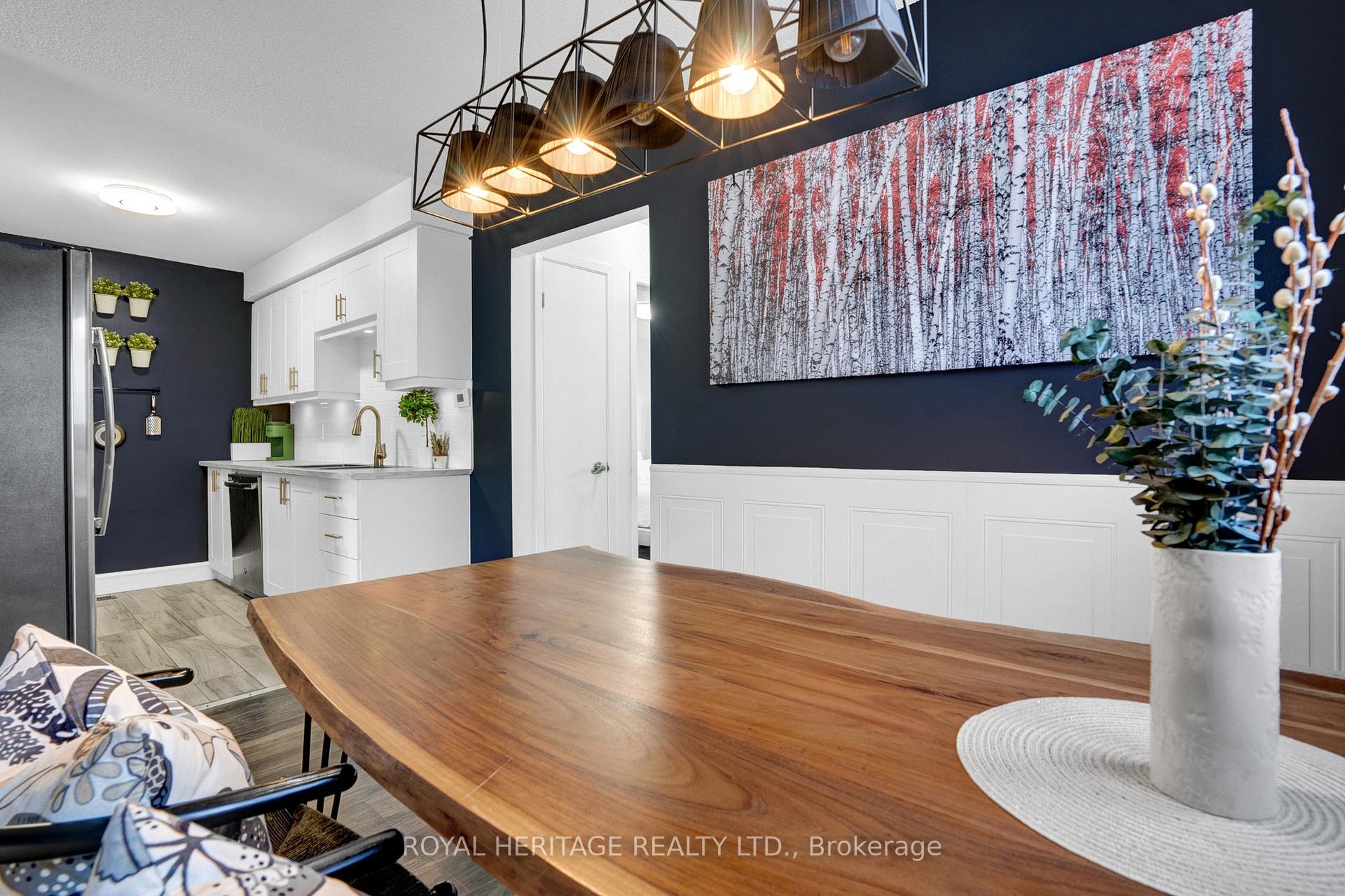 Photo 20 of 65 Broadlands Crescent, Clarington, Courtice — HOMEH