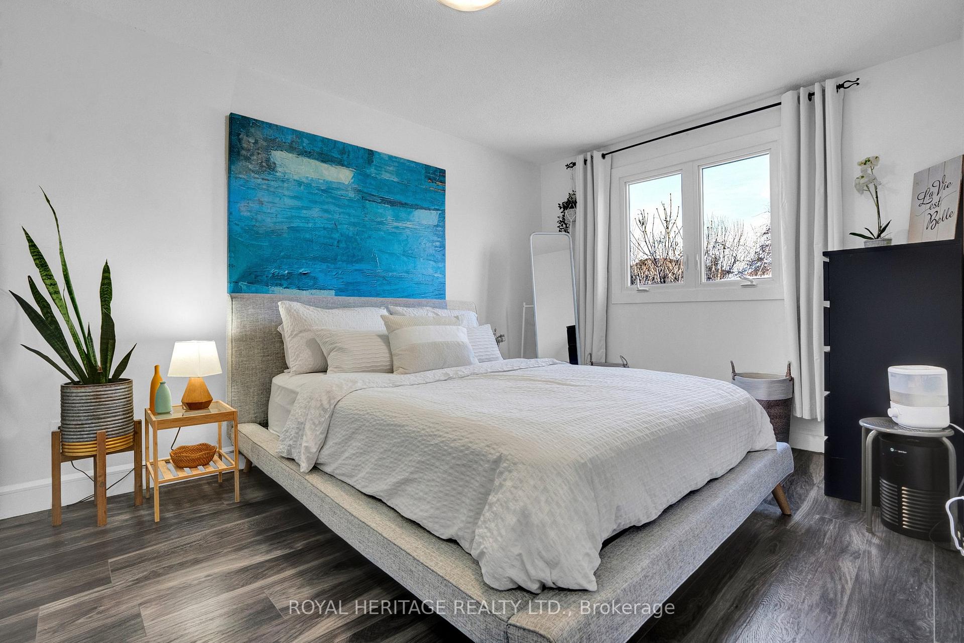 Photo 23 of 65 Broadlands Crescent, Clarington, Courtice — HOMEH