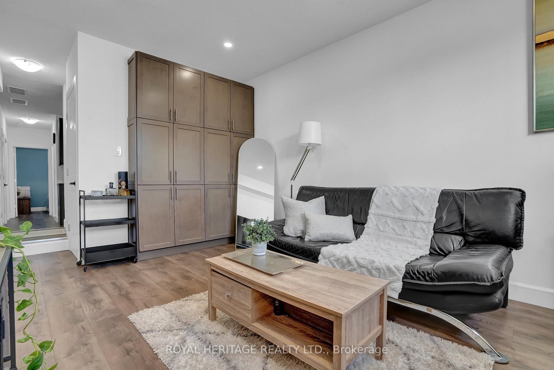 Photo 34 of 65 Broadlands Crescent, Clarington, Courtice — HOMEH