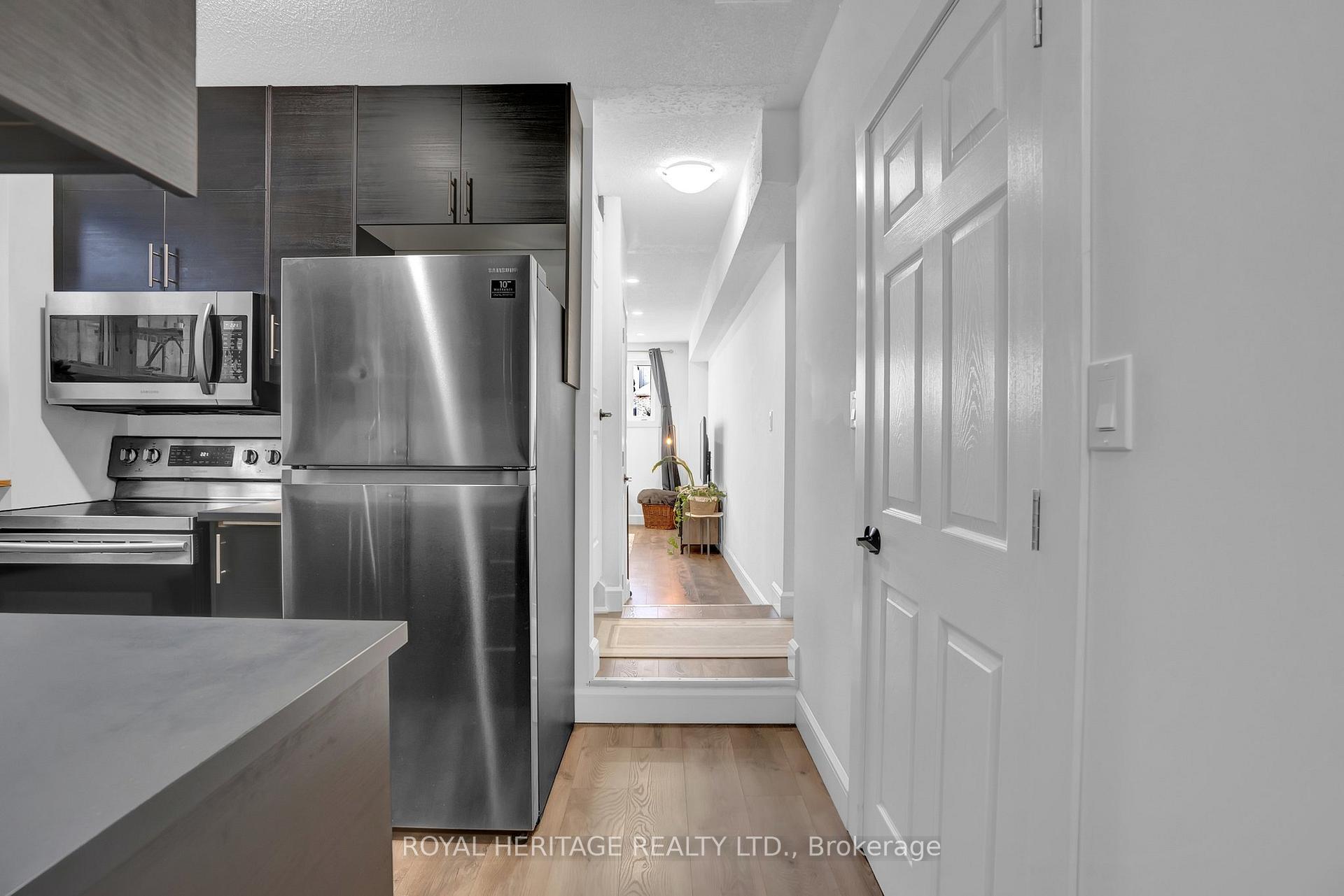 Photo 38 of 65 Broadlands Crescent, Clarington, Courtice — HOMEH