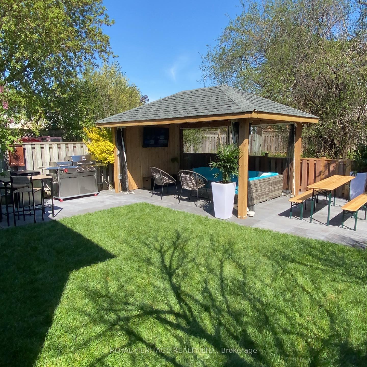 Photo 43 of 65 Broadlands Crescent, Clarington, Courtice — HOMEH