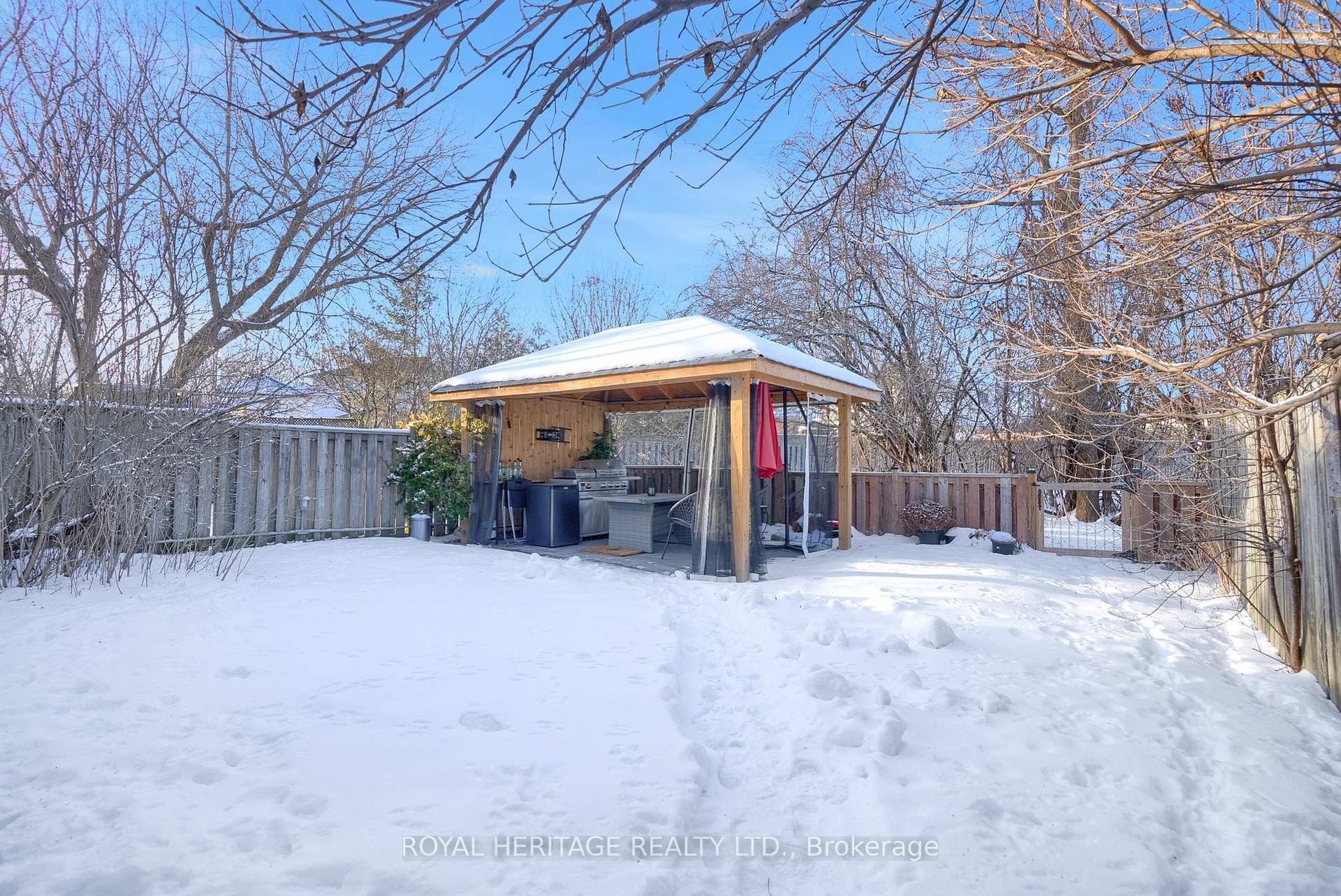 Photo 44 of 65 Broadlands Crescent, Clarington, Courtice — HOMEH