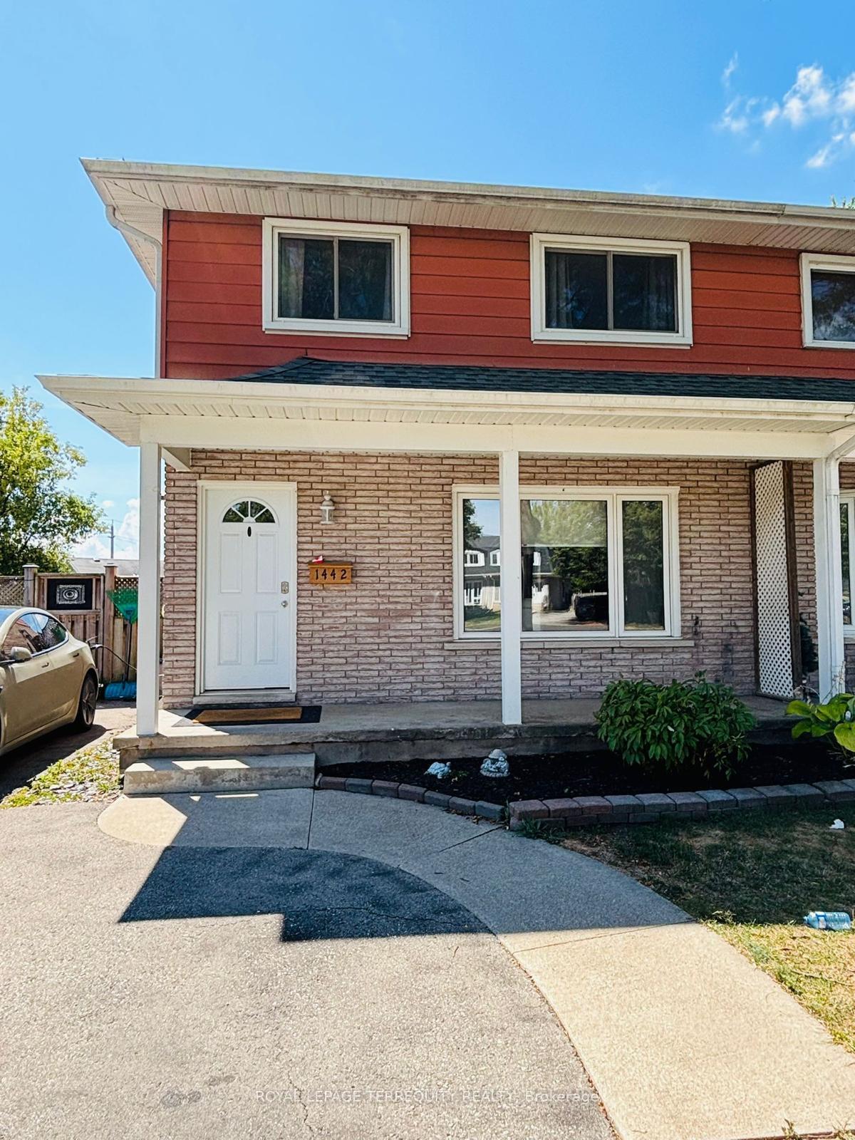 Photo 1 of 1442 Pineview Court, Cambridge — HOMEH