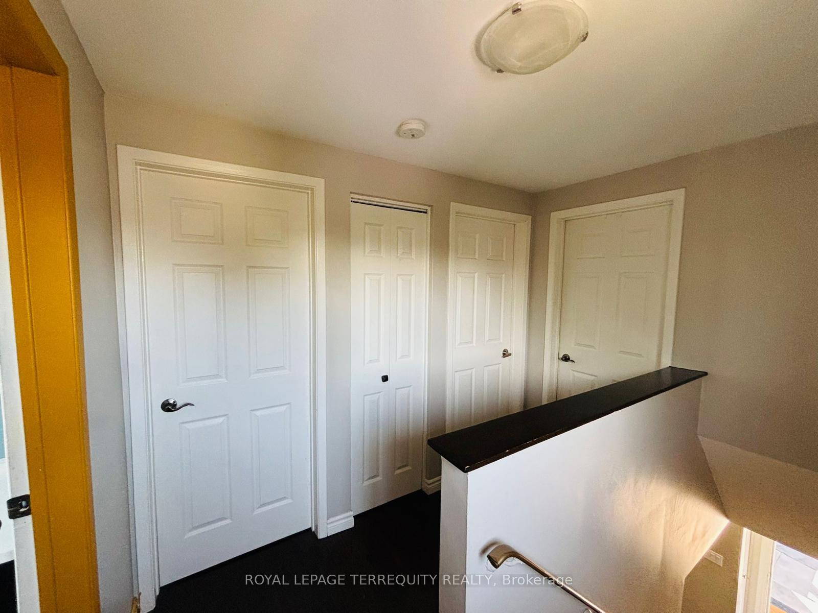 Photo 23 of 1442 Pineview Court, Cambridge — HOMEH
