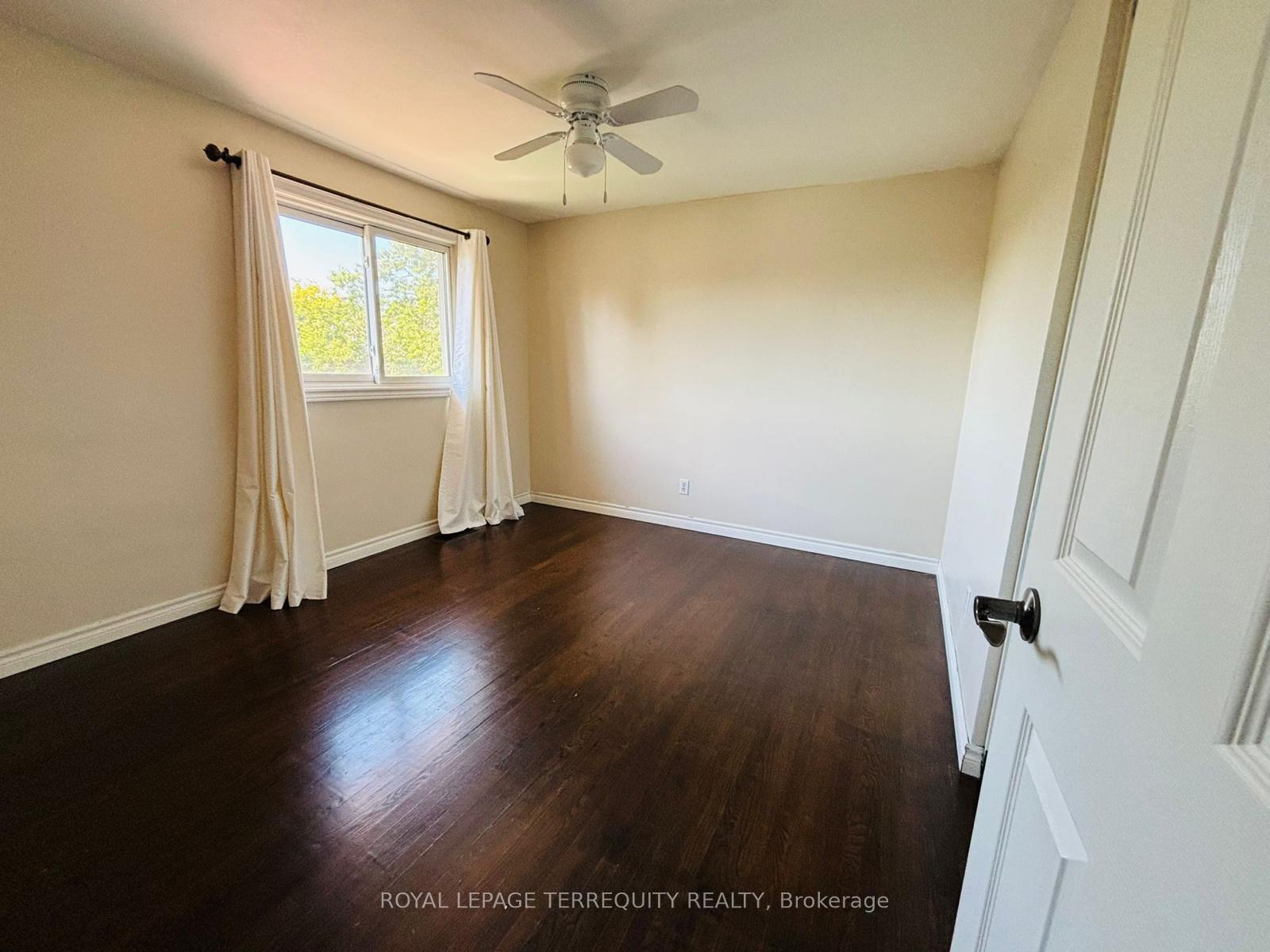 Photo 24 of 1442 Pineview Court, Cambridge — HOMEH