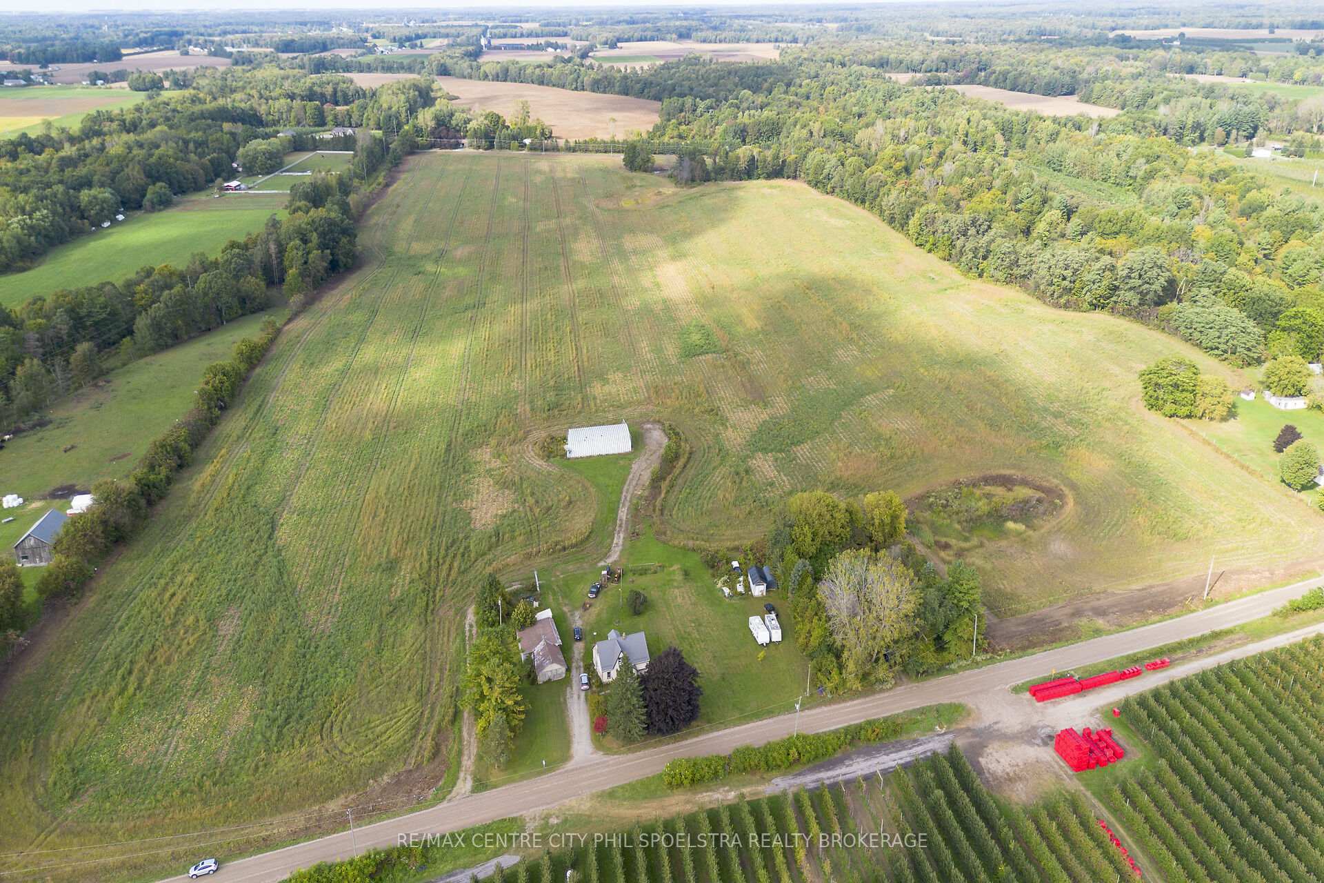 Photo 4 of 55960 Chute Line, Bayham, Rural Bayham — HOMEH