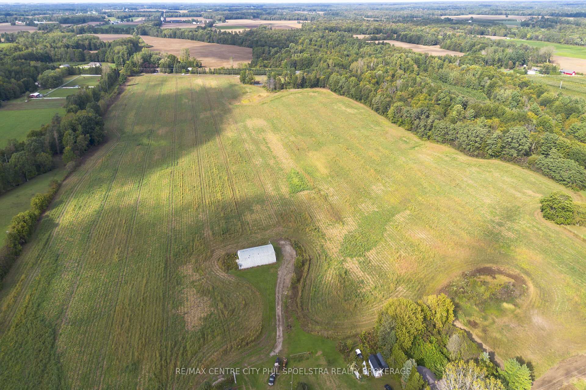 Photo 3 of 55960 Chute Line, Bayham, Rural Bayham — HOMEH