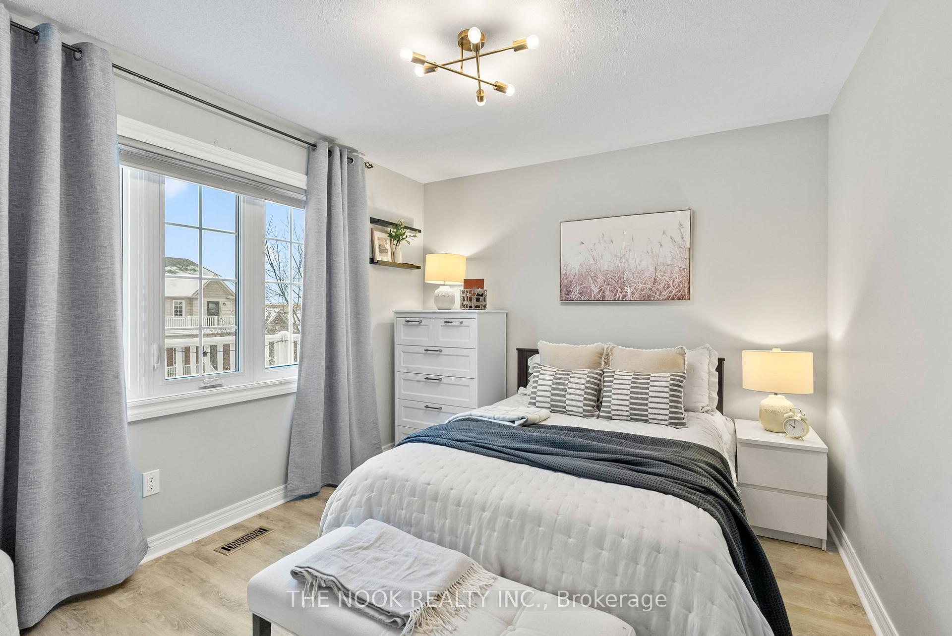 Photo 34 of 39 Doug Walton Lane, Clarington, Newcastle — HOMEH