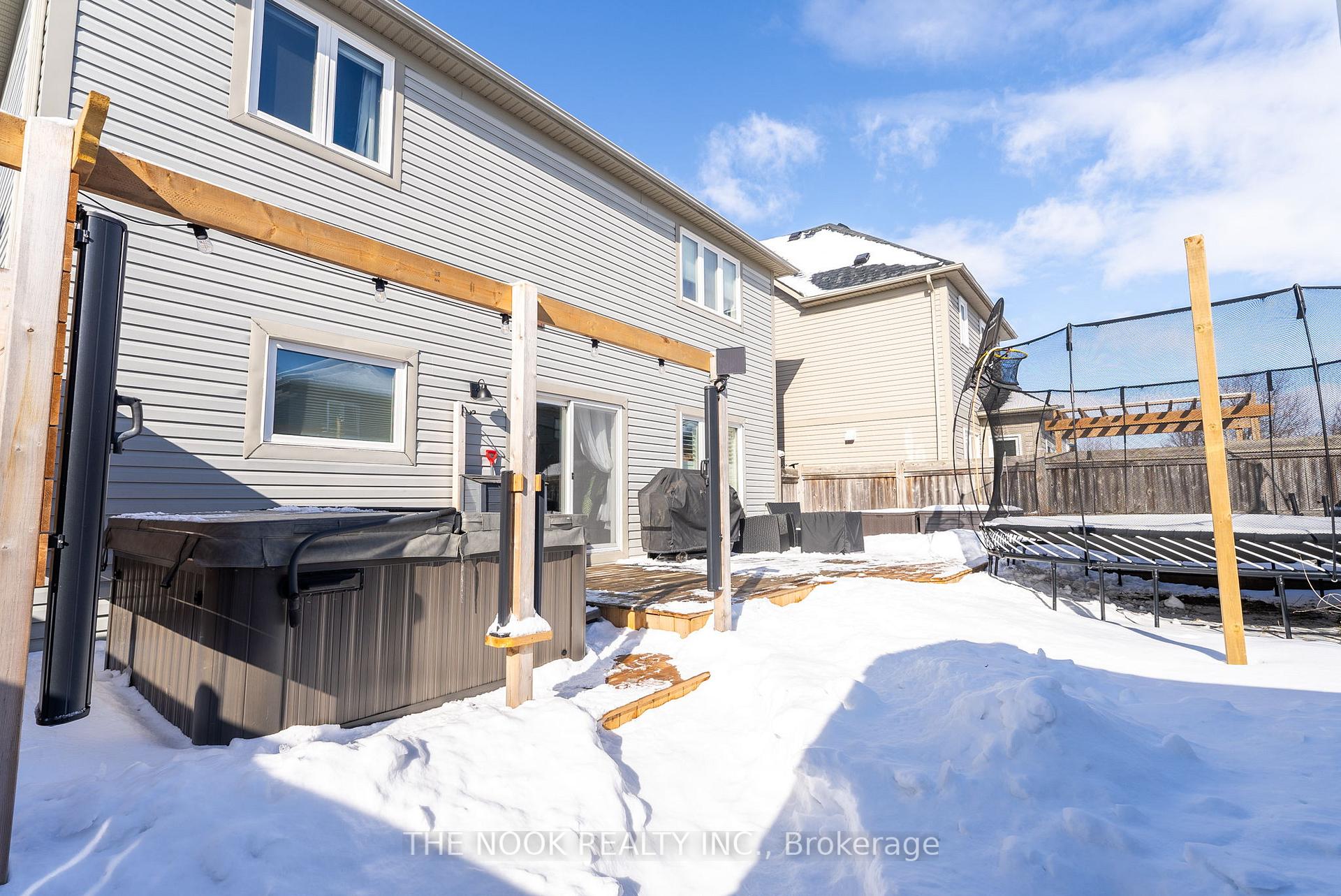 Photo 43 of 39 Doug Walton Lane, Clarington, Newcastle — HOMEH