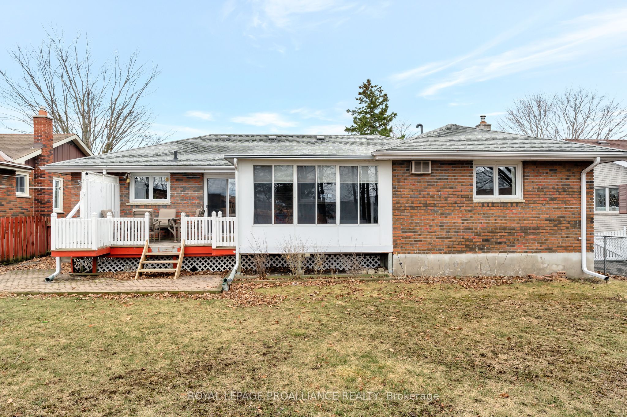 Photo 74 of 26 Harris Crescent, Belleville, Belleville Ward — HOMEH