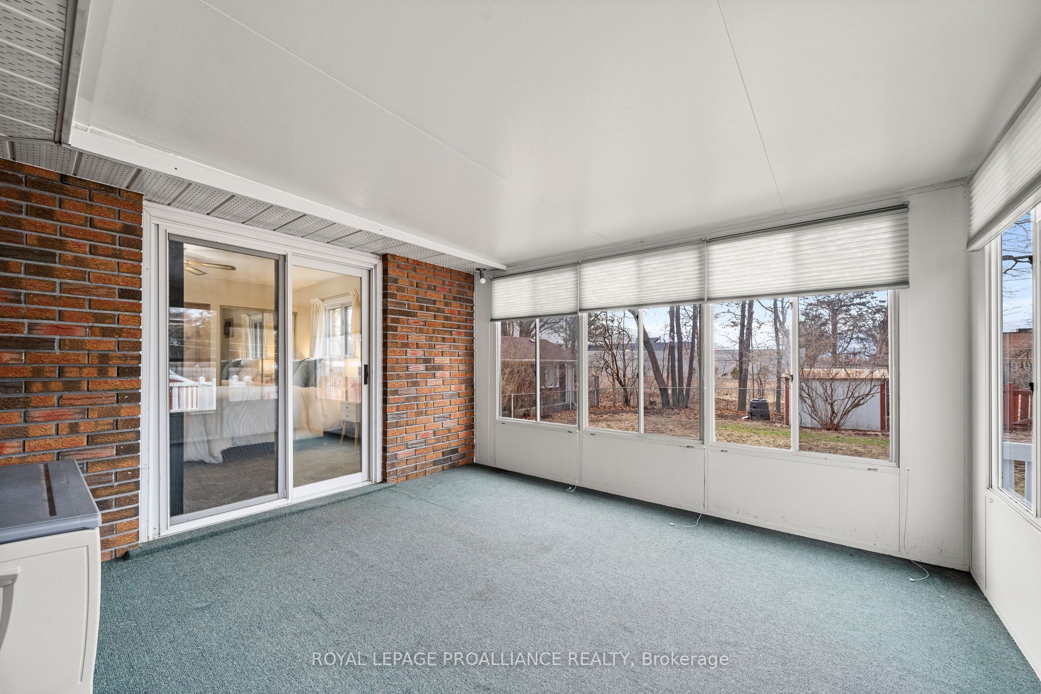 Photo 58 of 26 Harris Crescent, Belleville, Belleville Ward — HOMEH