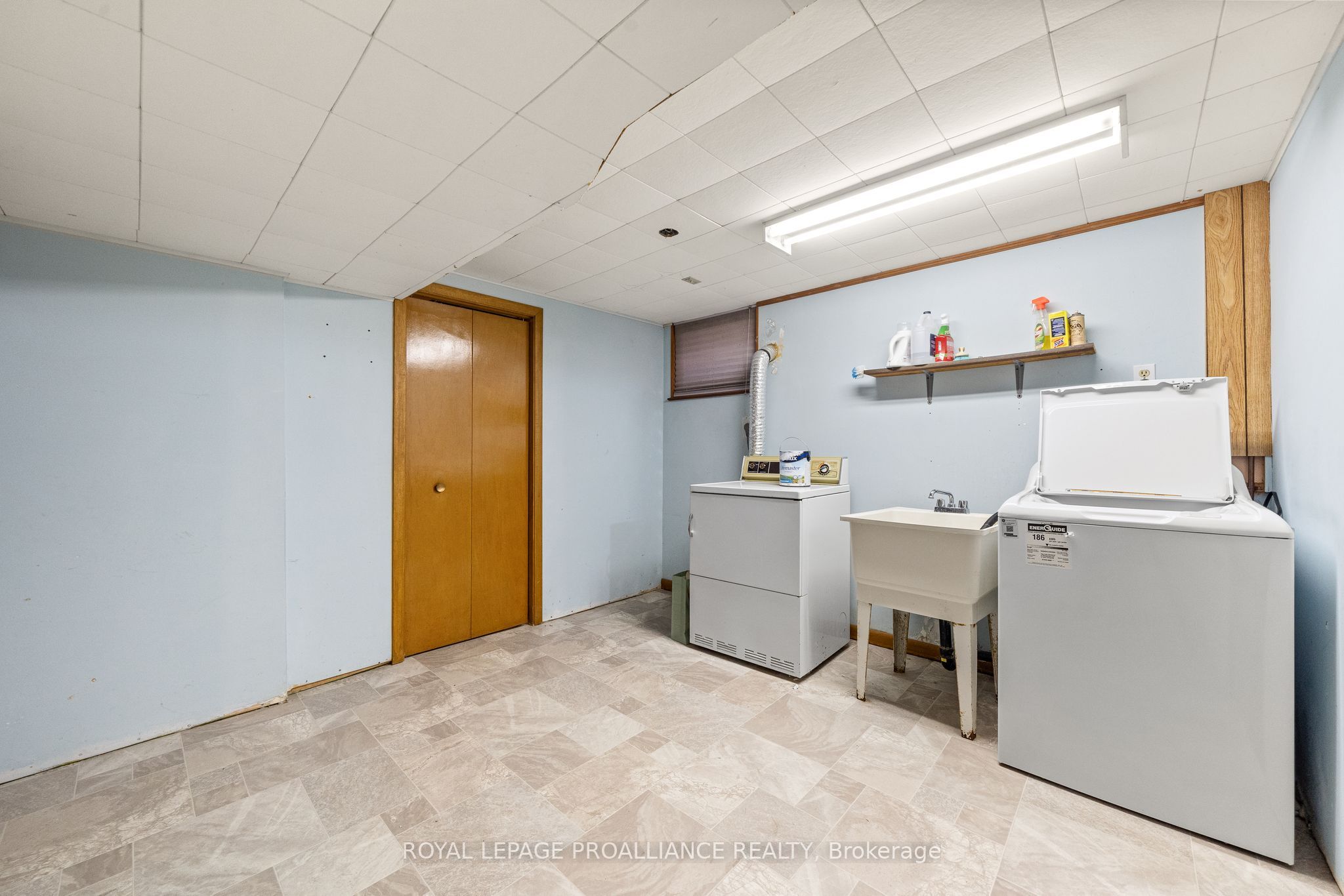 Photo 70 of 26 Harris Crescent, Belleville, Belleville Ward — HOMEH