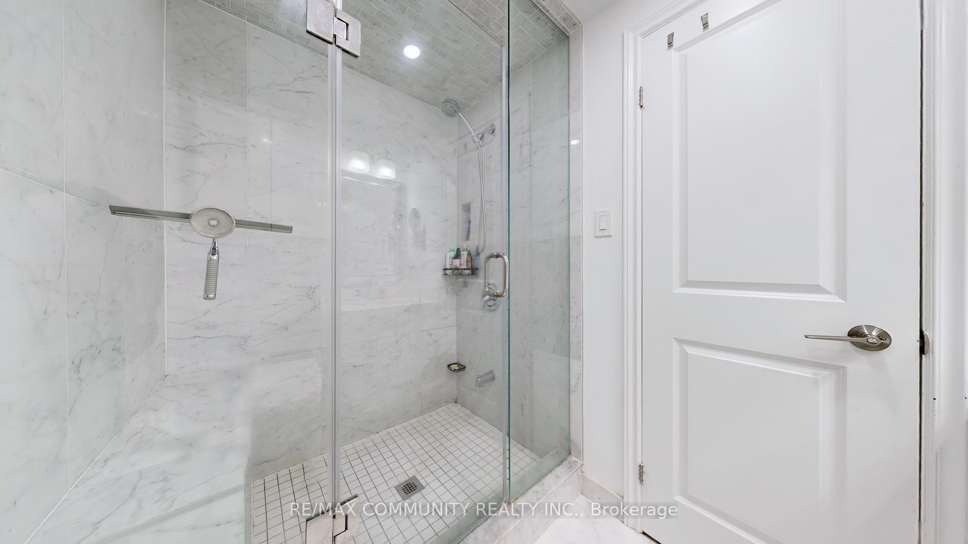 Photo 72 of 1117 Tanzer Court, Pickering, Bay Ridges — HOMEH